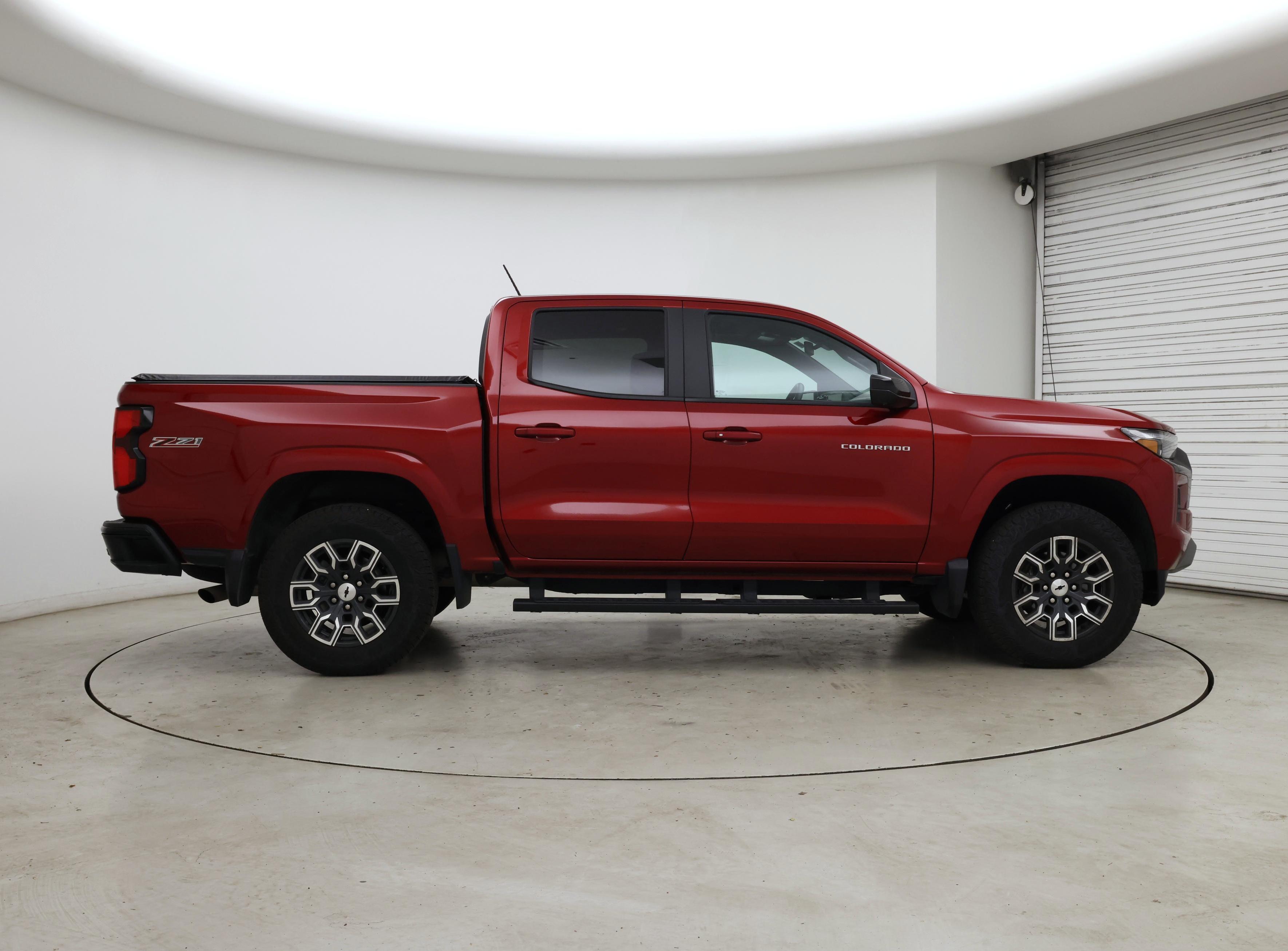 Thumbnail: 2024 Chevrolet Colorado - 7