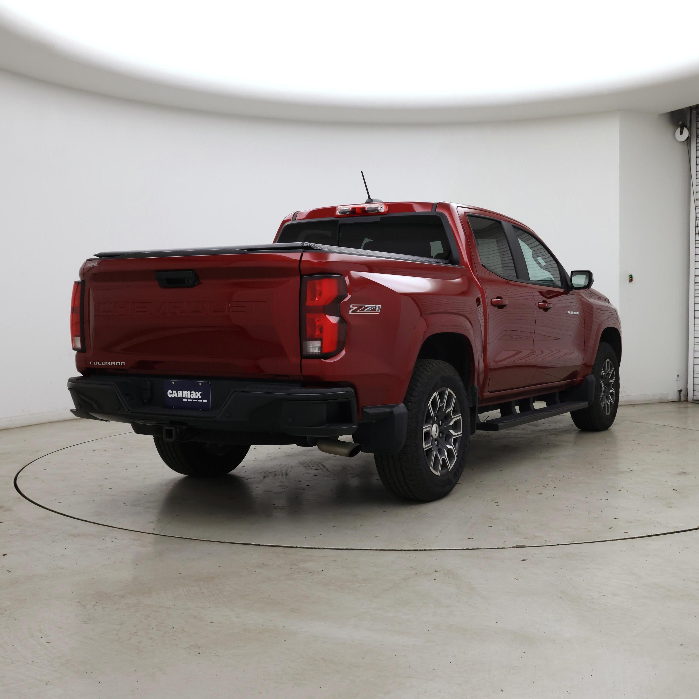 Thumbnail: 2024 Chevrolet Colorado - 8