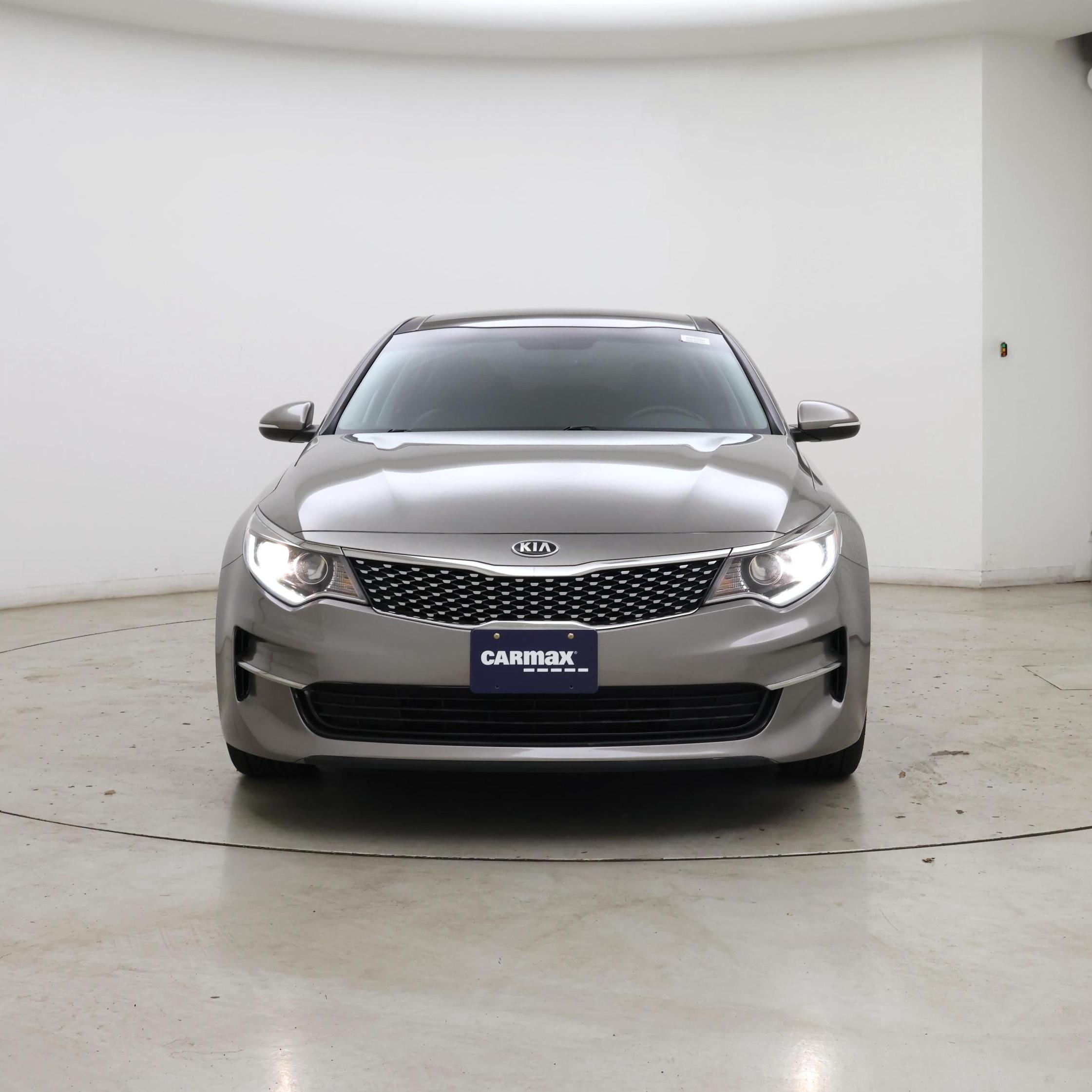 Thumbnail: 2016 Kia Optima - 5