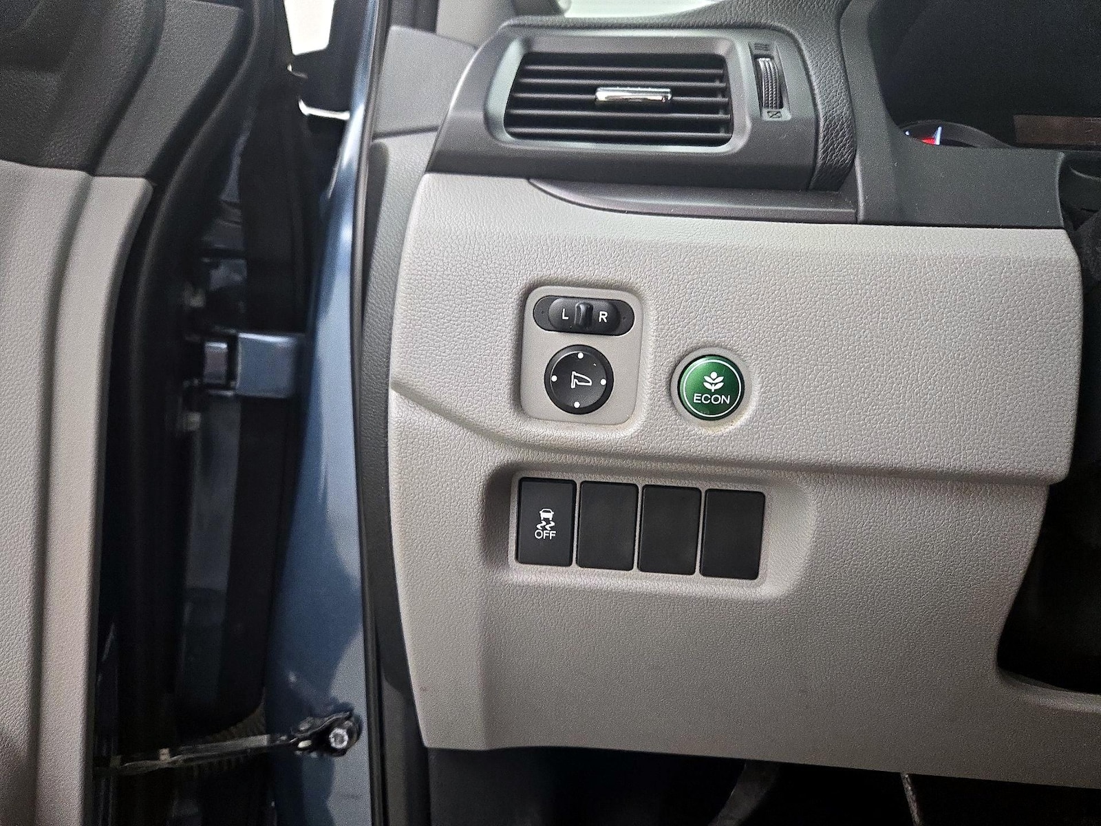 2018 Honda Pilot EX-L - Photo 14