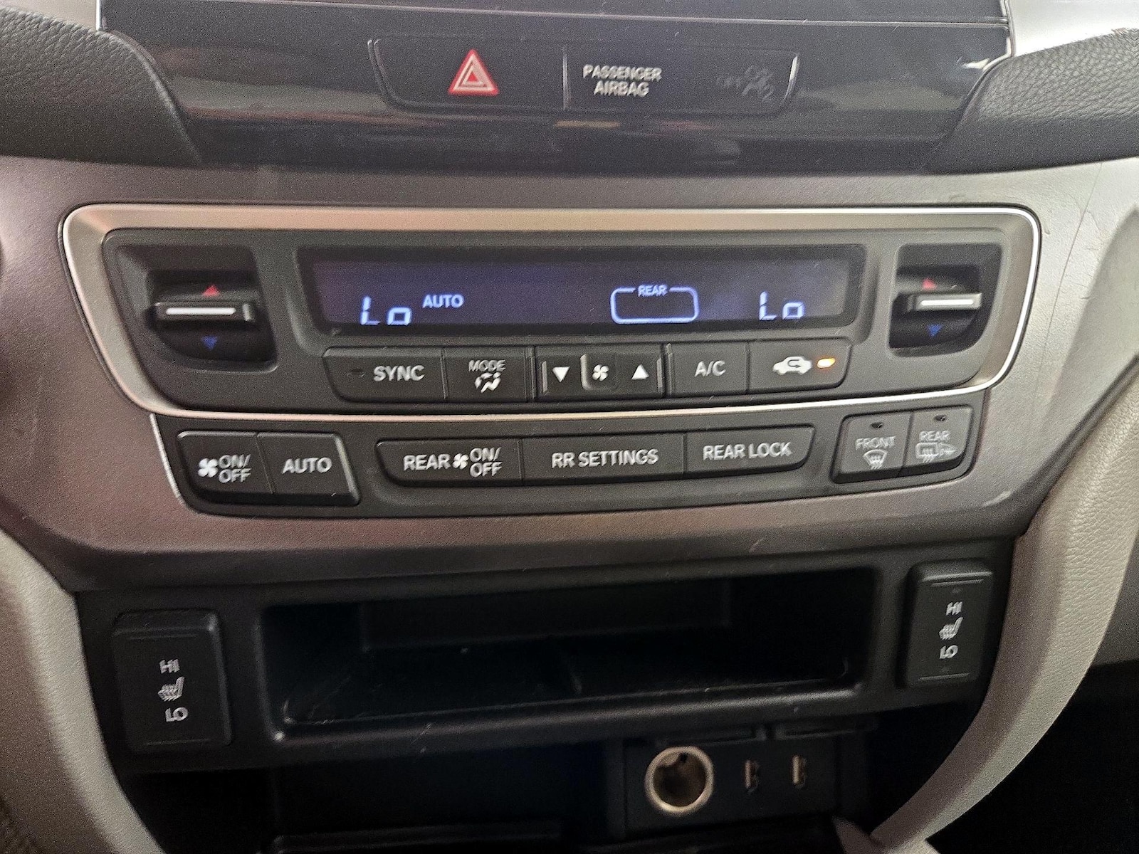 2018 Honda Pilot EX-L - Photo 17