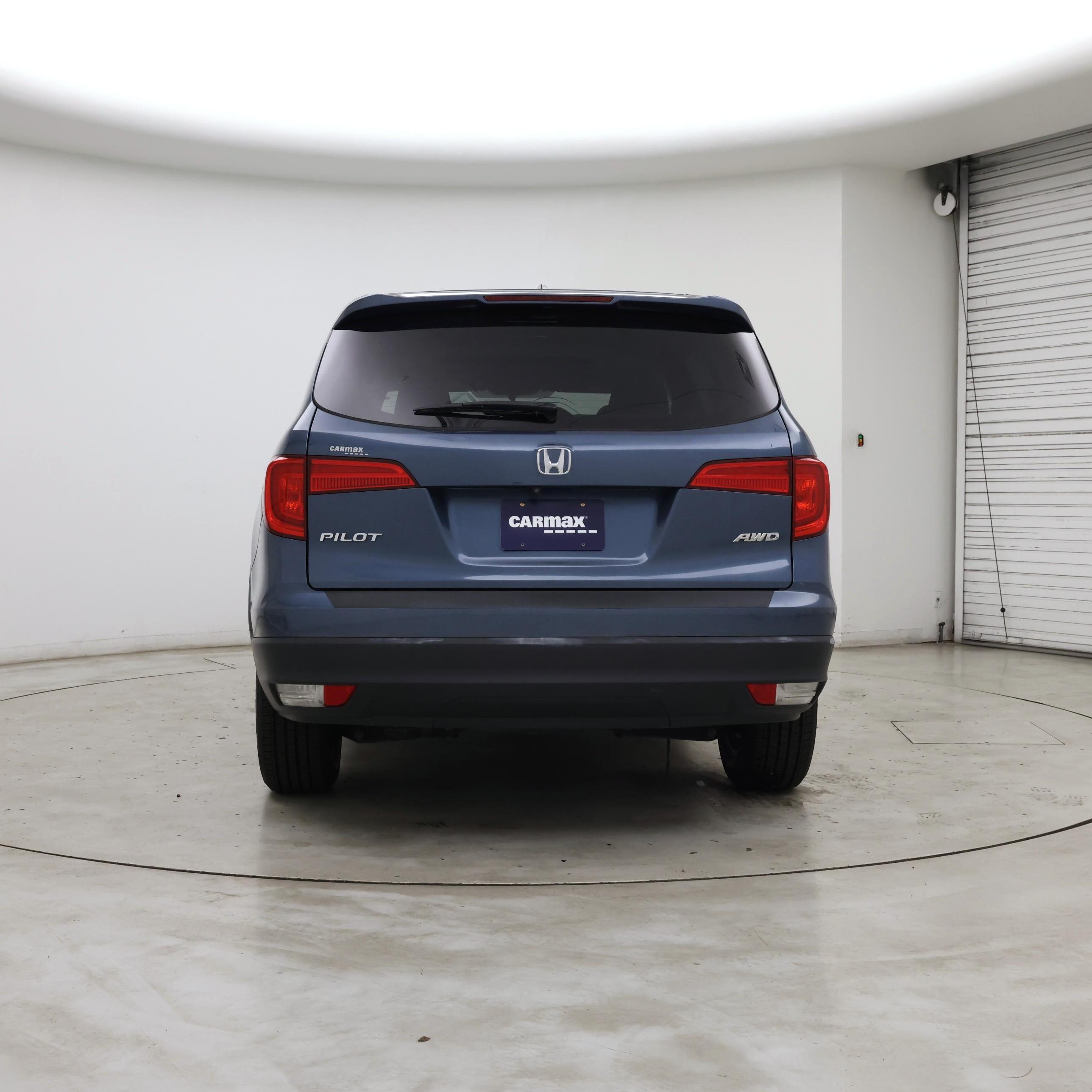 Thumbnail: 2018 Honda Pilot - 6