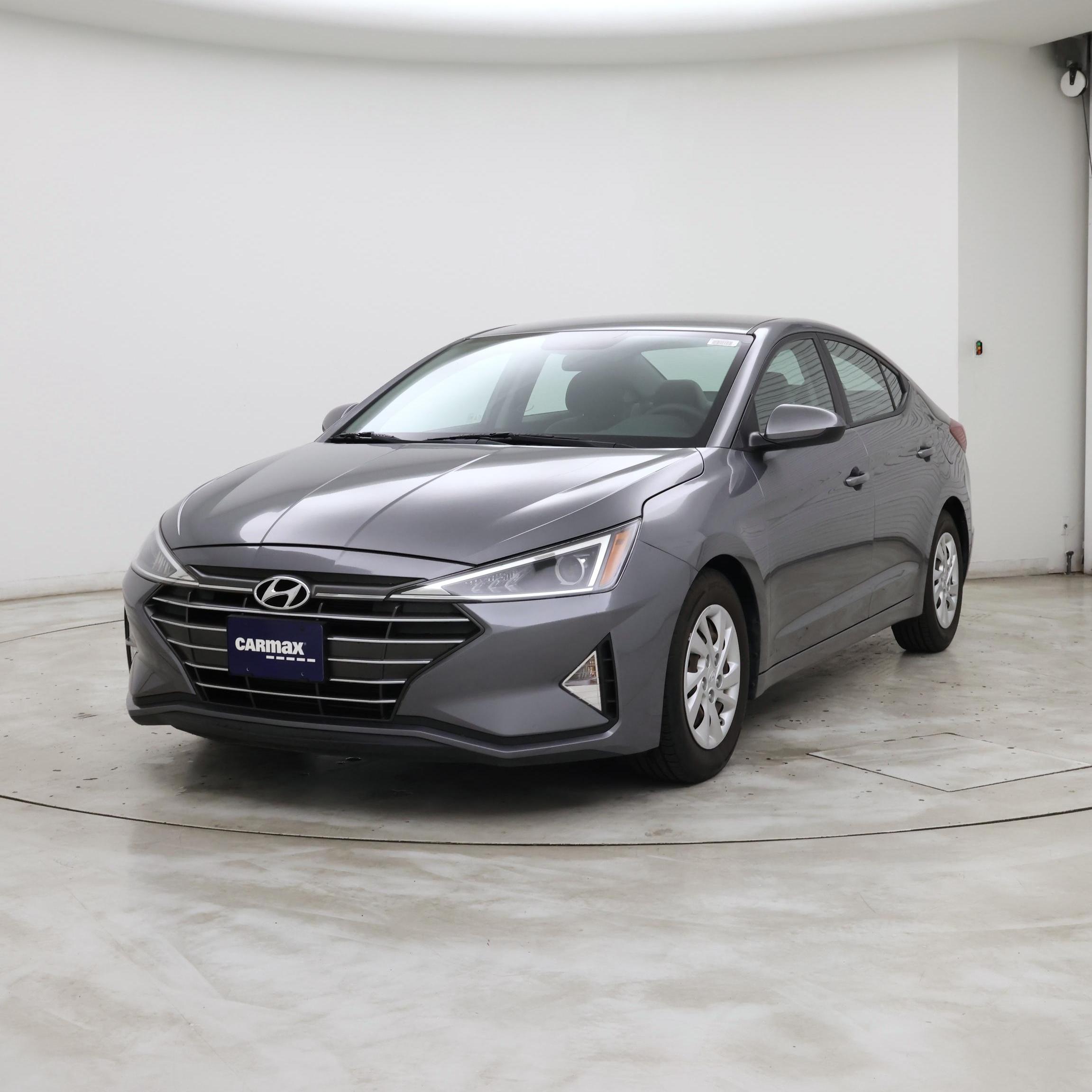 Thumbnail: 2019 Hyundai Elantra - 4