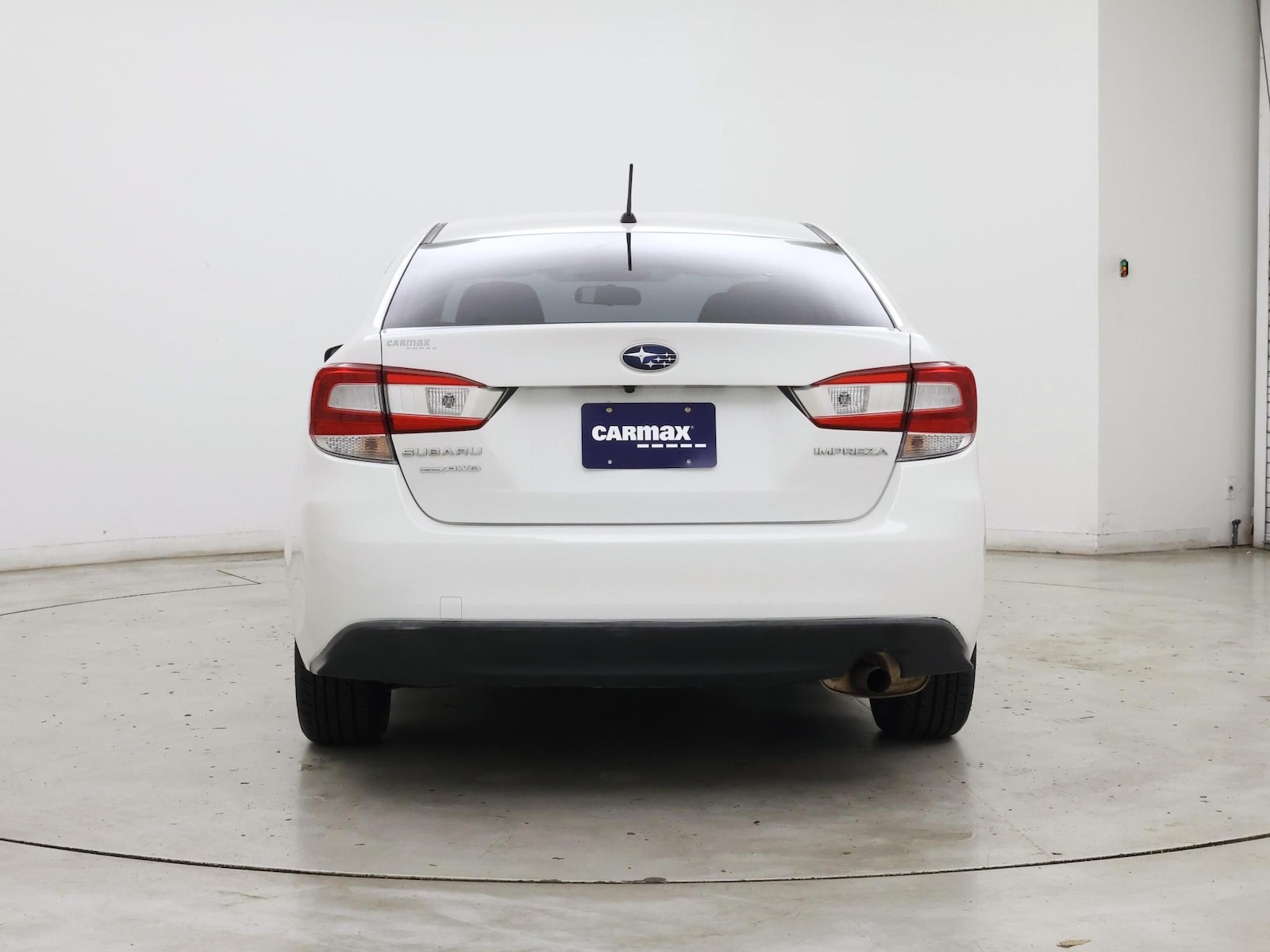 2019 Subaru Impreza Base - Photo 7
