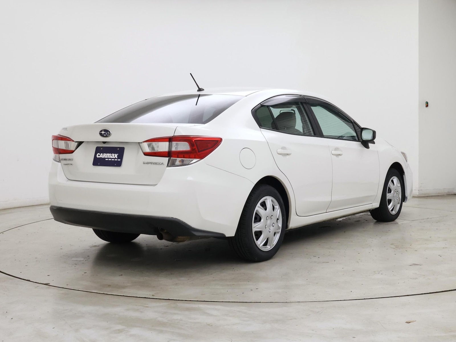 2019 Subaru Impreza Base - Photo 9