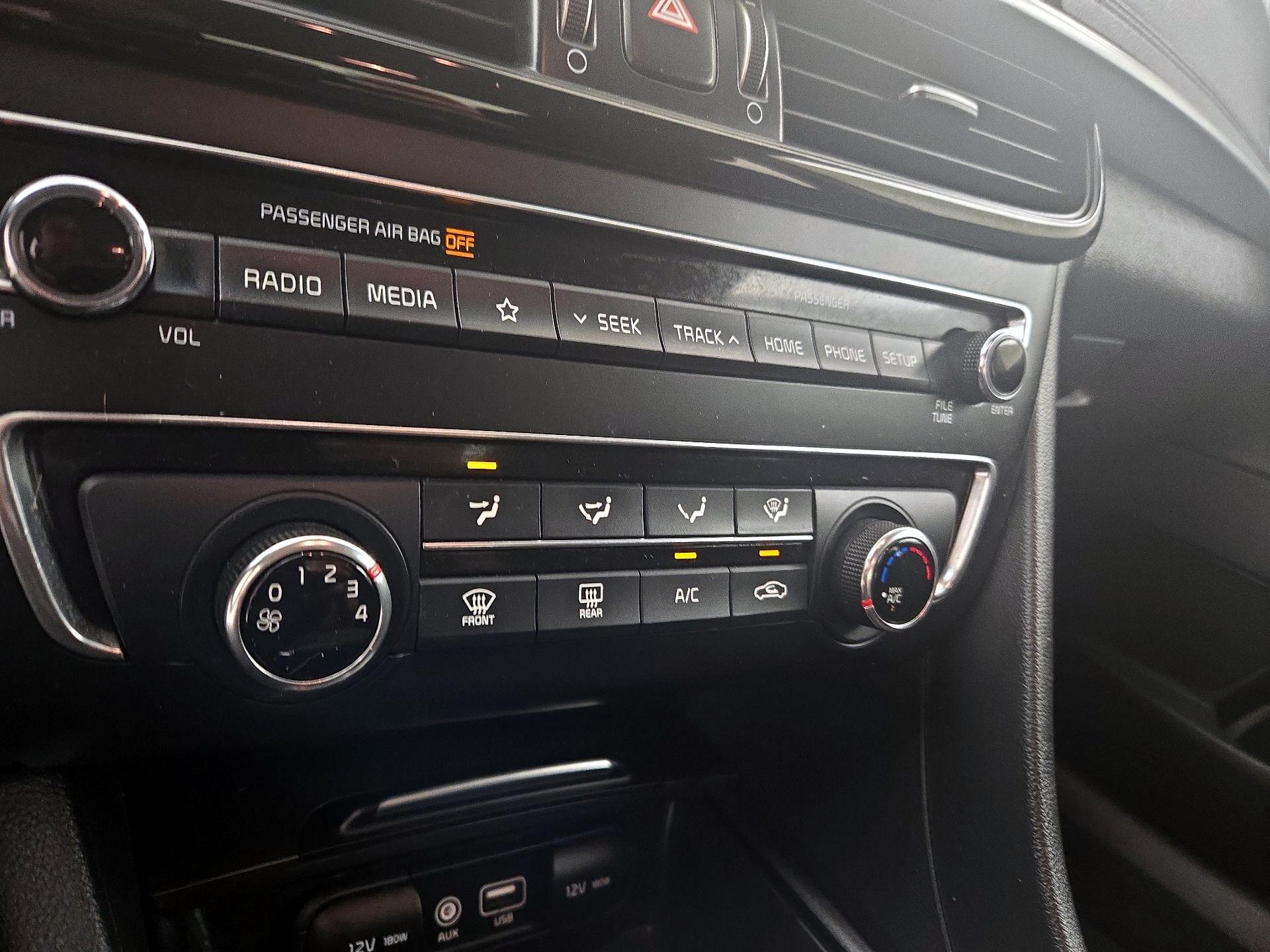 Thumbnail: 2019 Kia Optima - 16