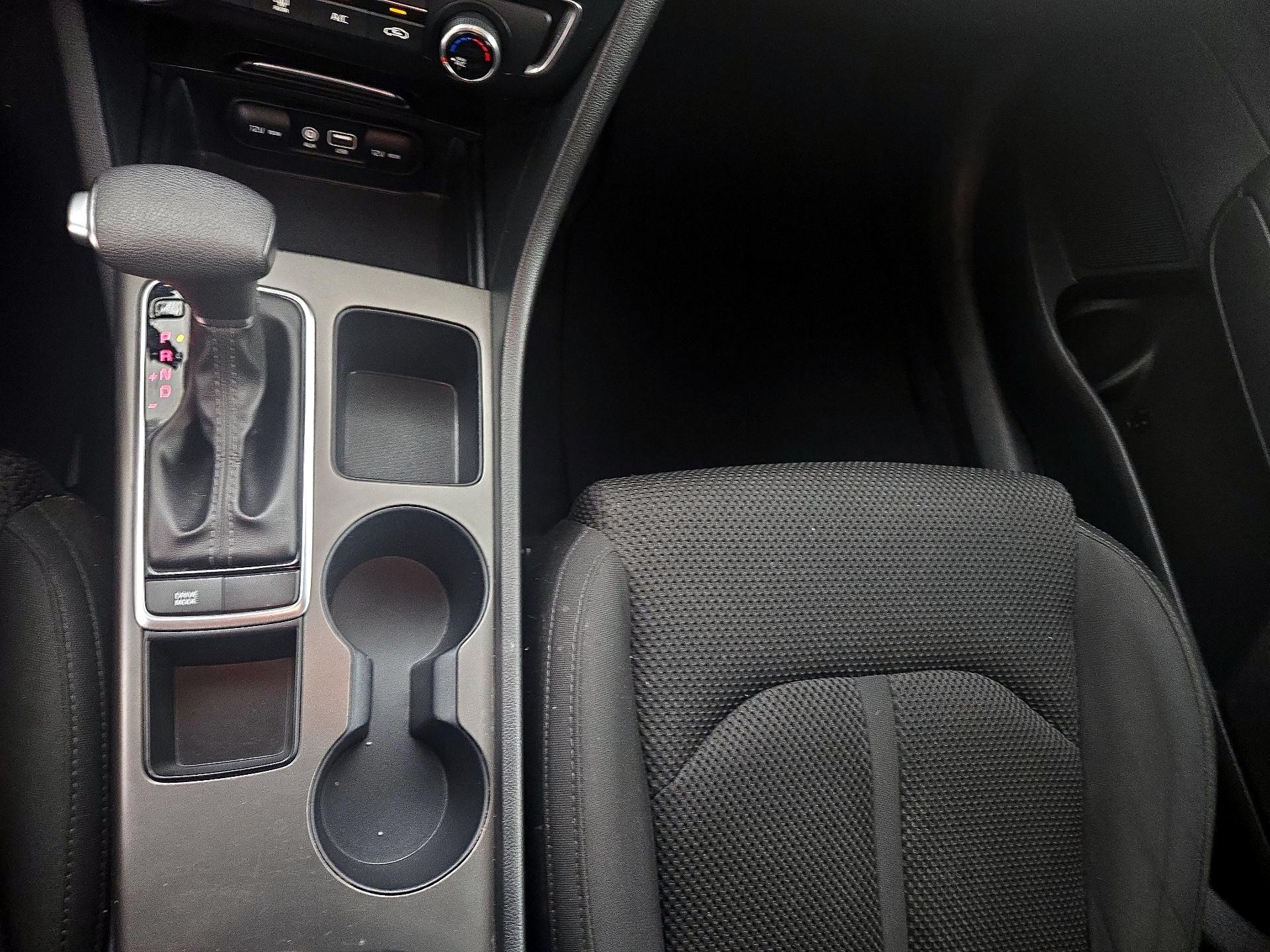 Thumbnail: 2019 Kia Optima - 17
