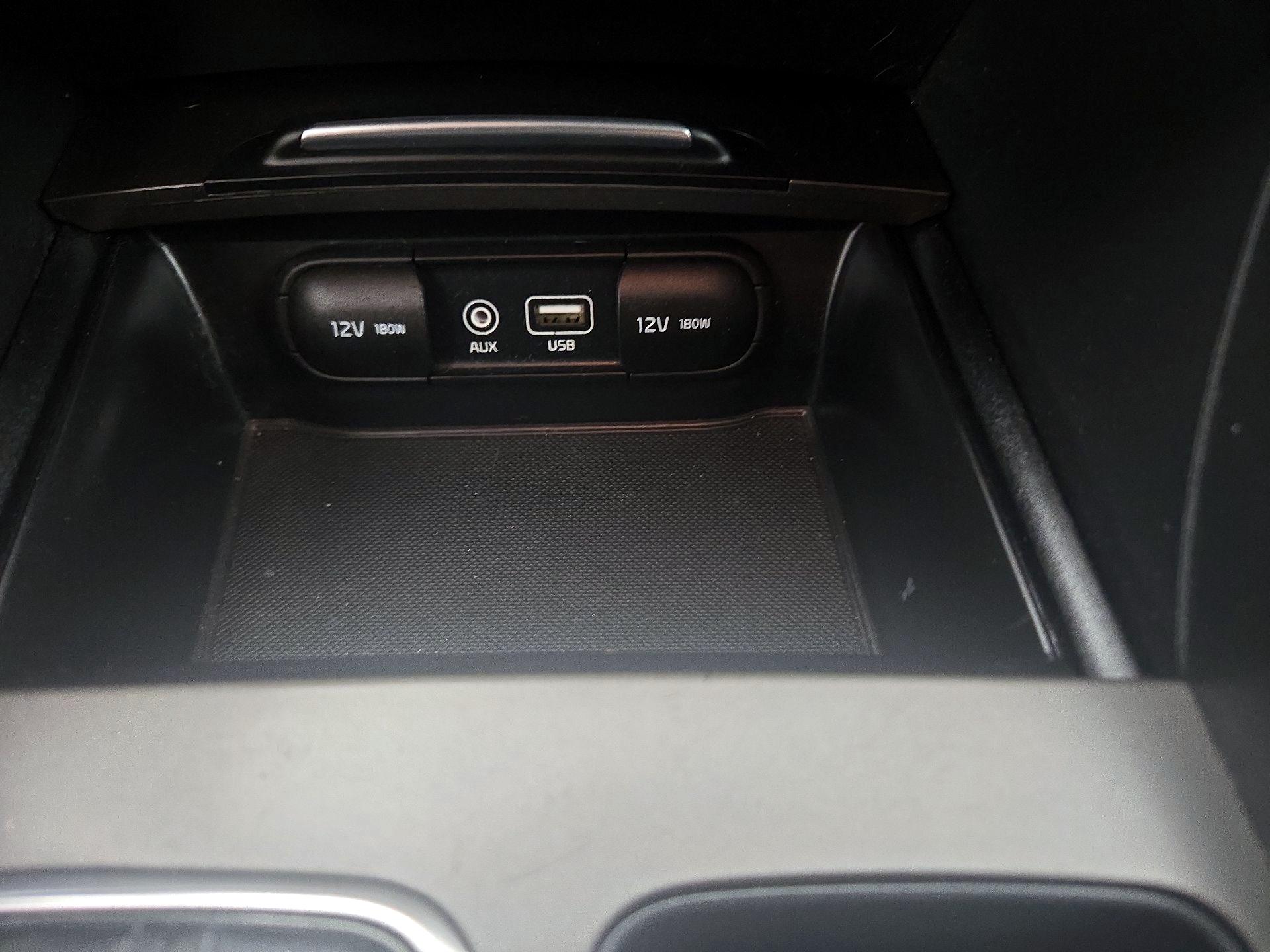Thumbnail: 2019 Kia Optima - 18