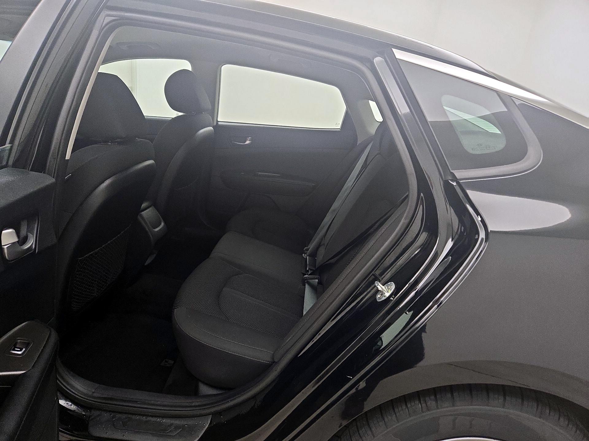 Thumbnail: 2019 Kia Optima - 19