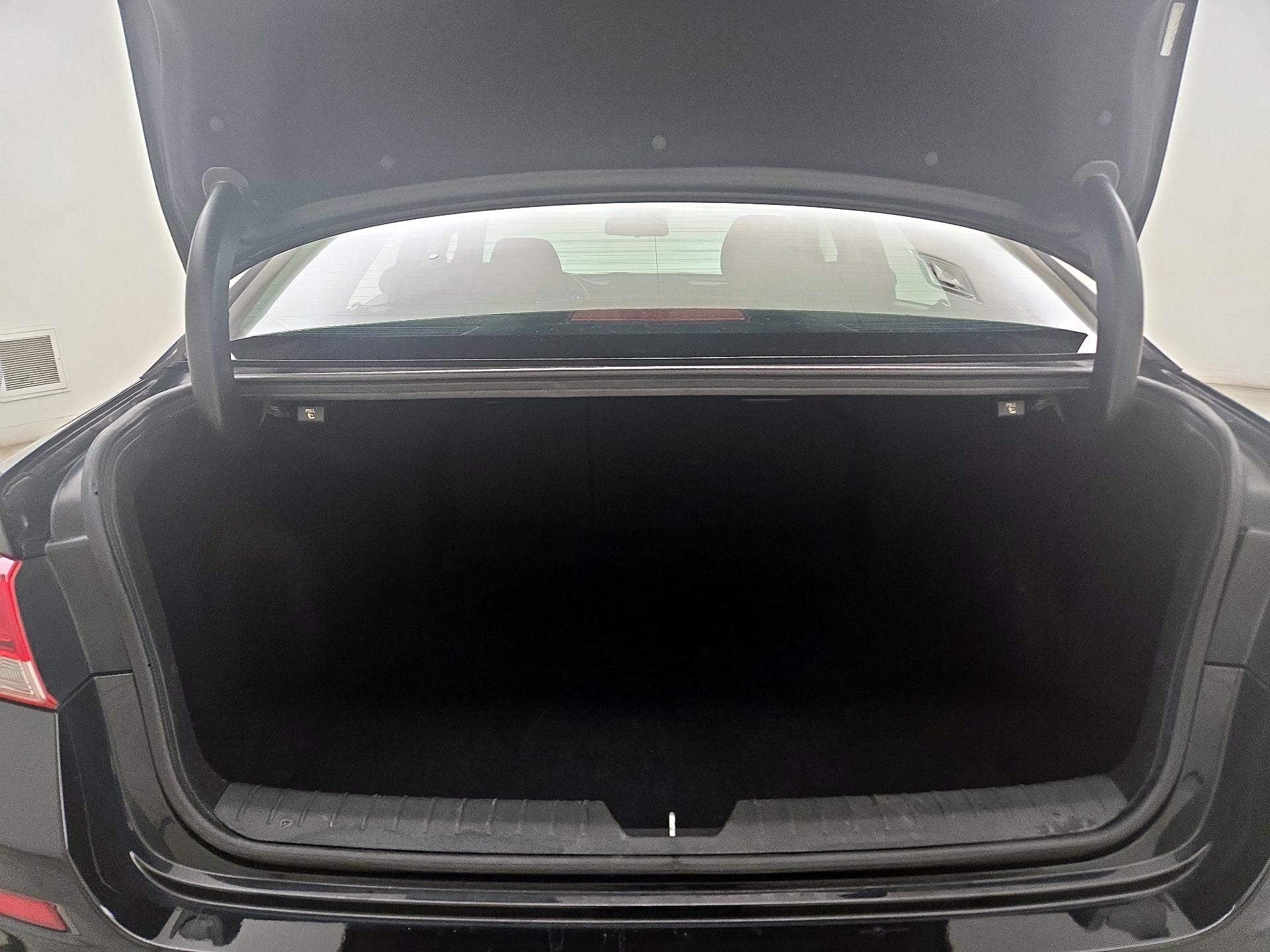Thumbnail: 2019 Kia Optima - 20