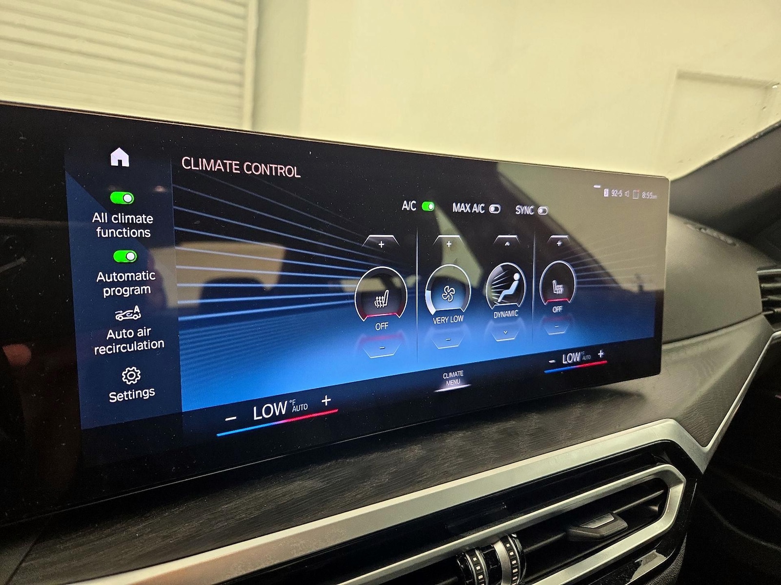 2024 BMW 3 Series 330i - Photo 16