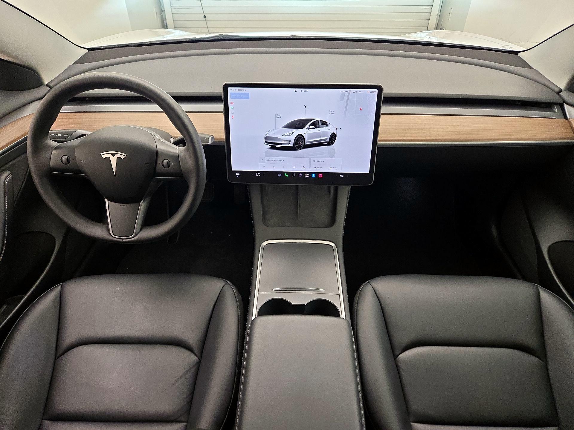 Thumbnail: 2023 Tesla Model 3 - 9