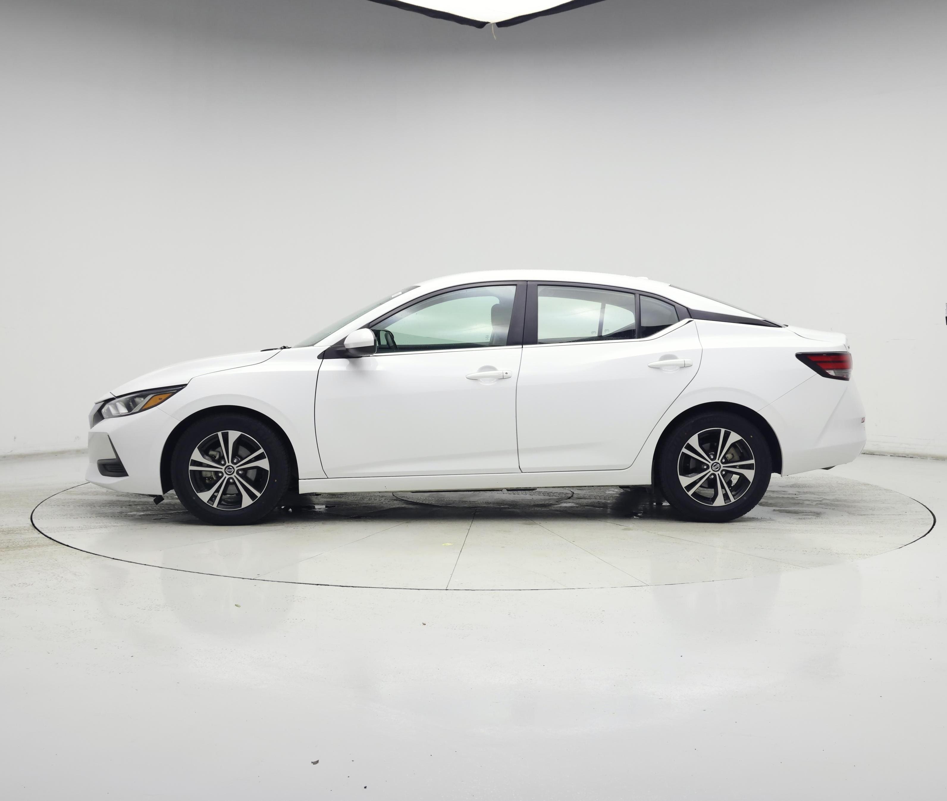 Thumbnail: 2023 Nissan Sentra - 3