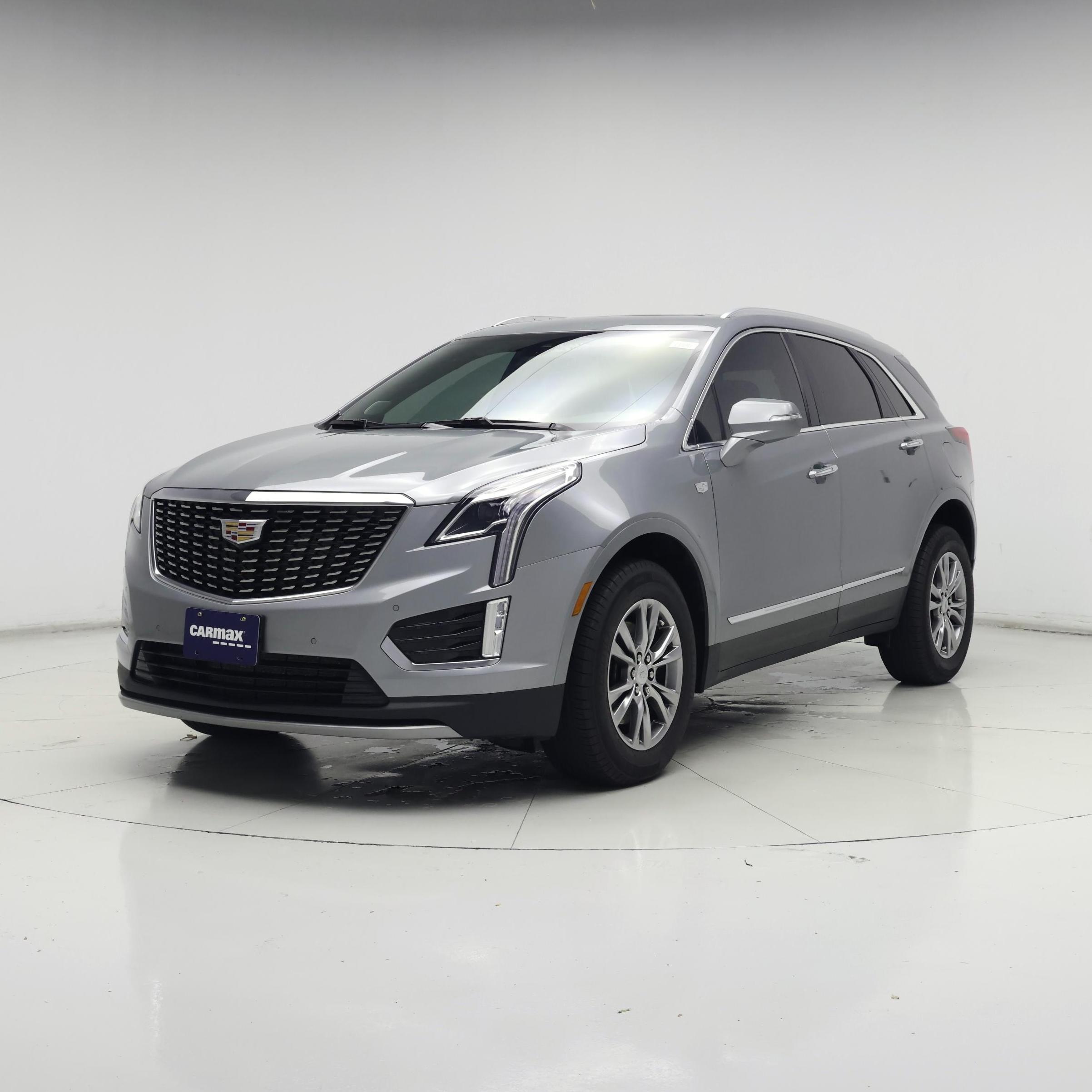 Thumbnail: 2023 Cadillac XT5 - 4