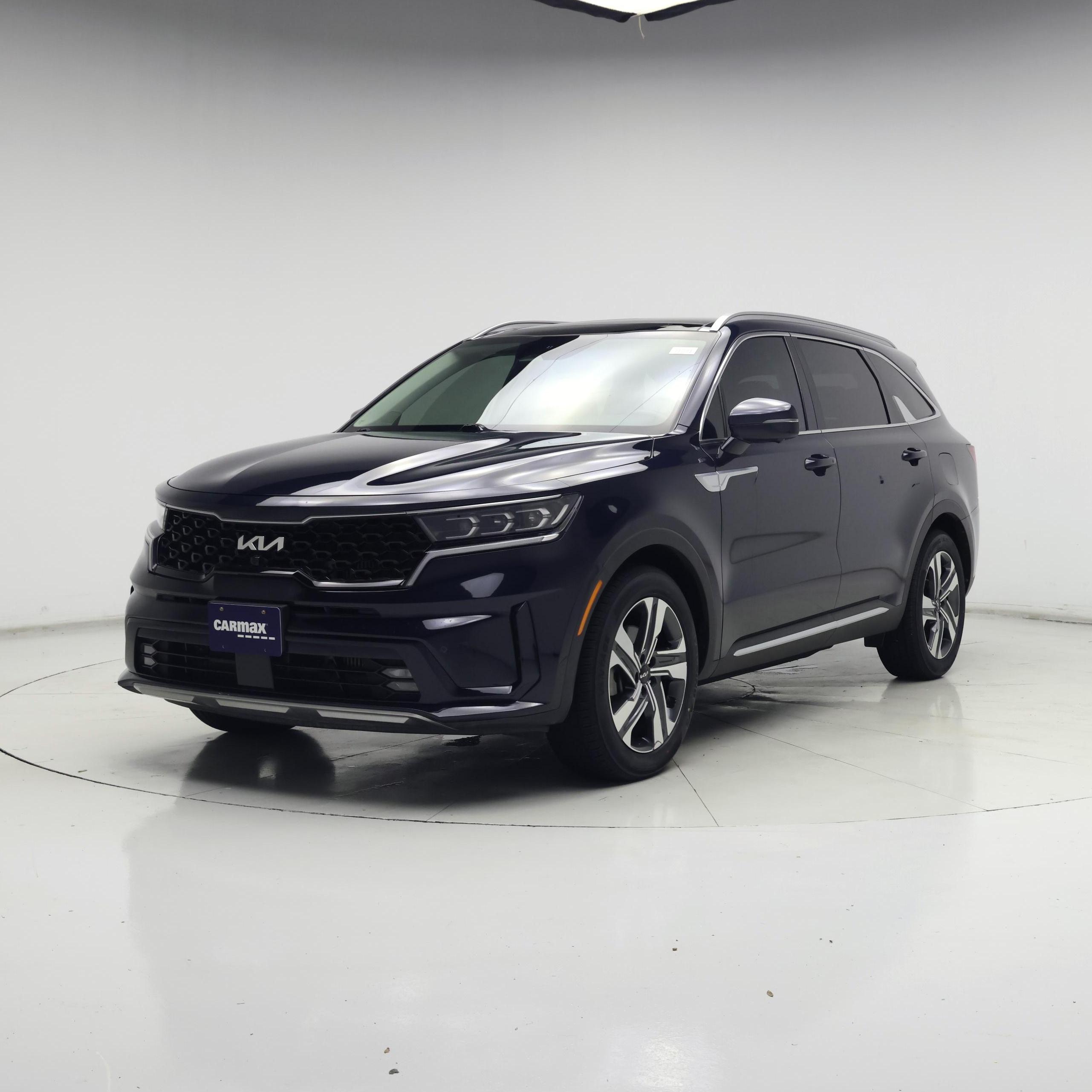 Thumbnail: 2023 Kia Sorento - 4