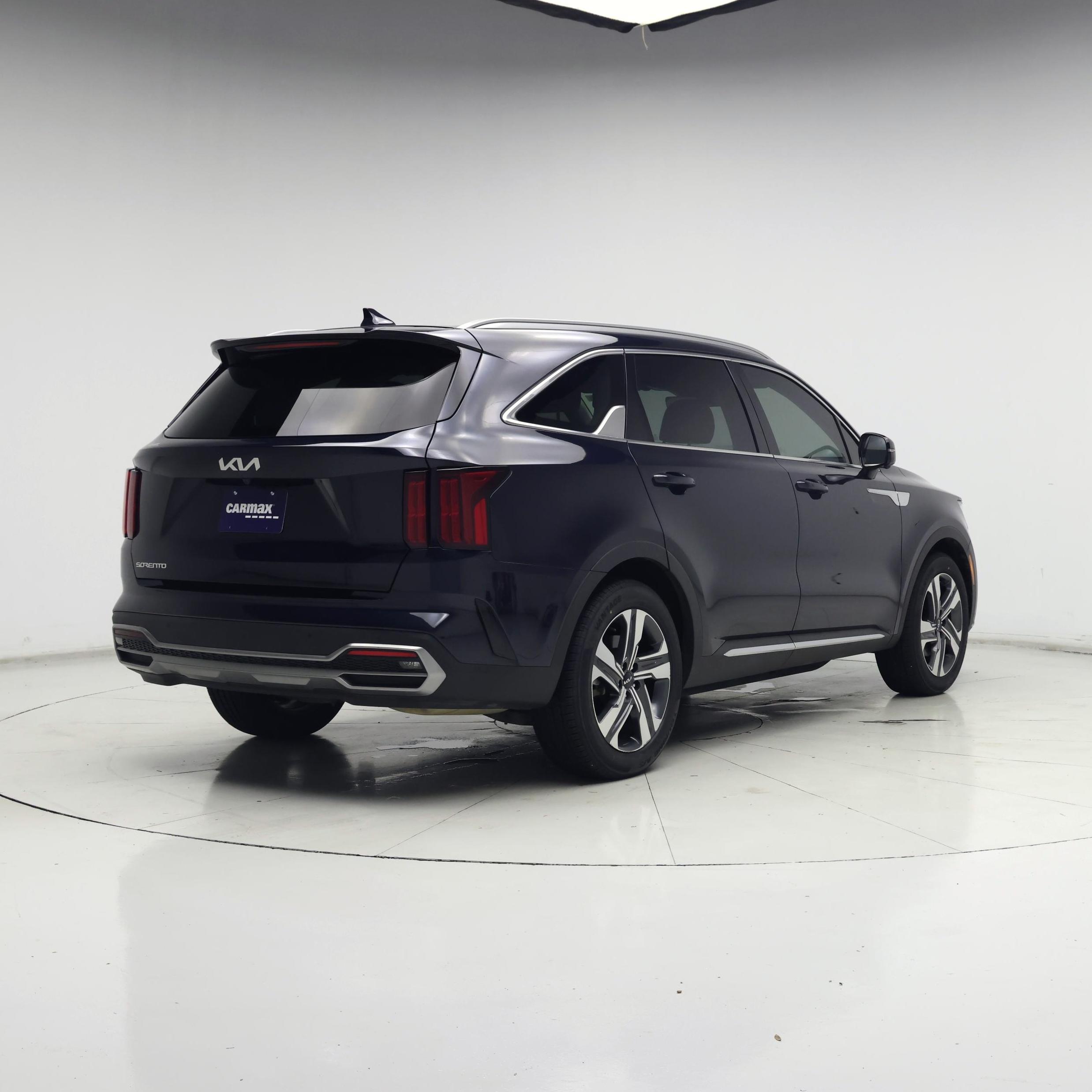 Thumbnail: 2023 Kia Sorento - 8