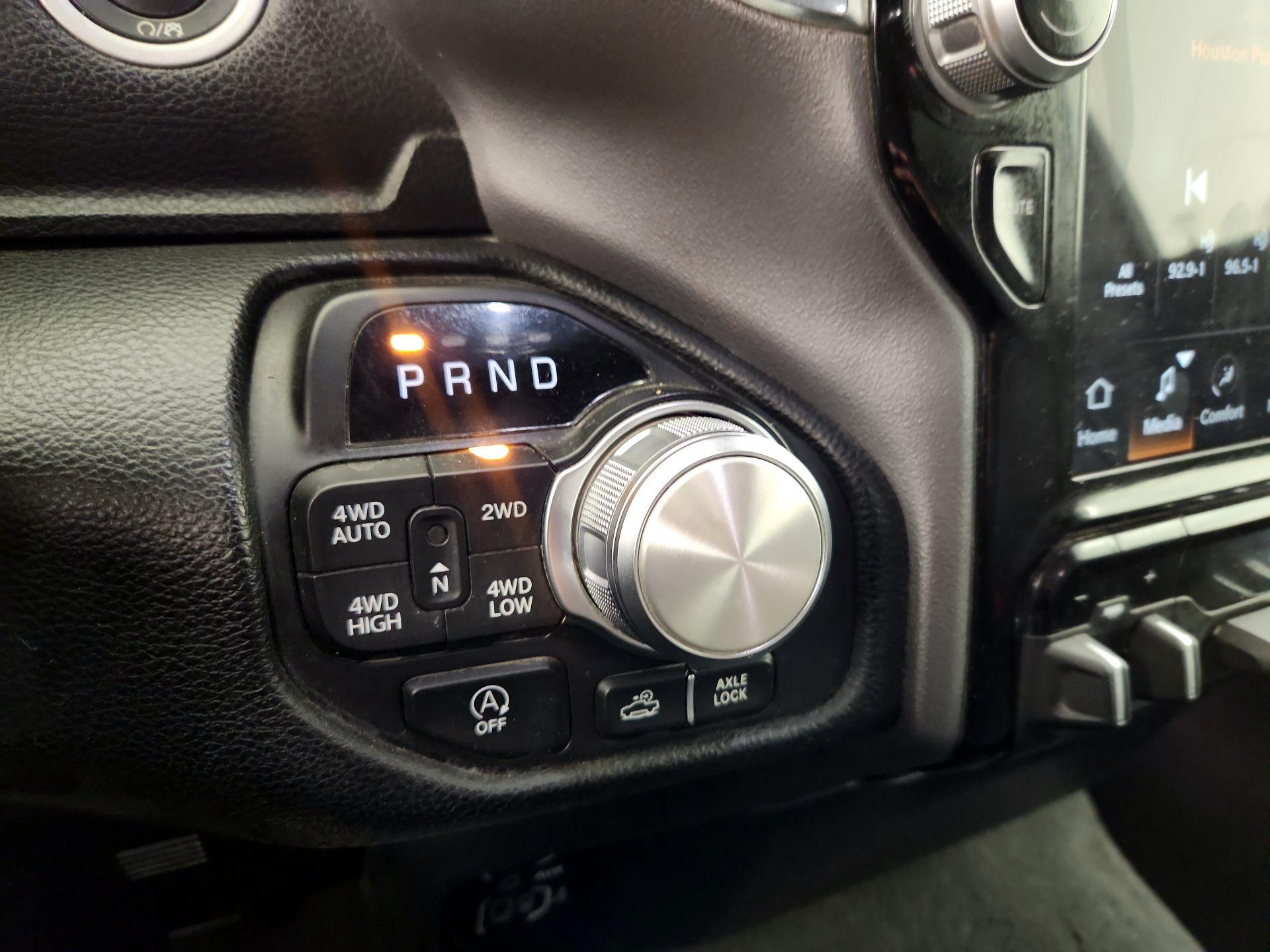 Thumbnail: 2024 RAM 1500 - 18