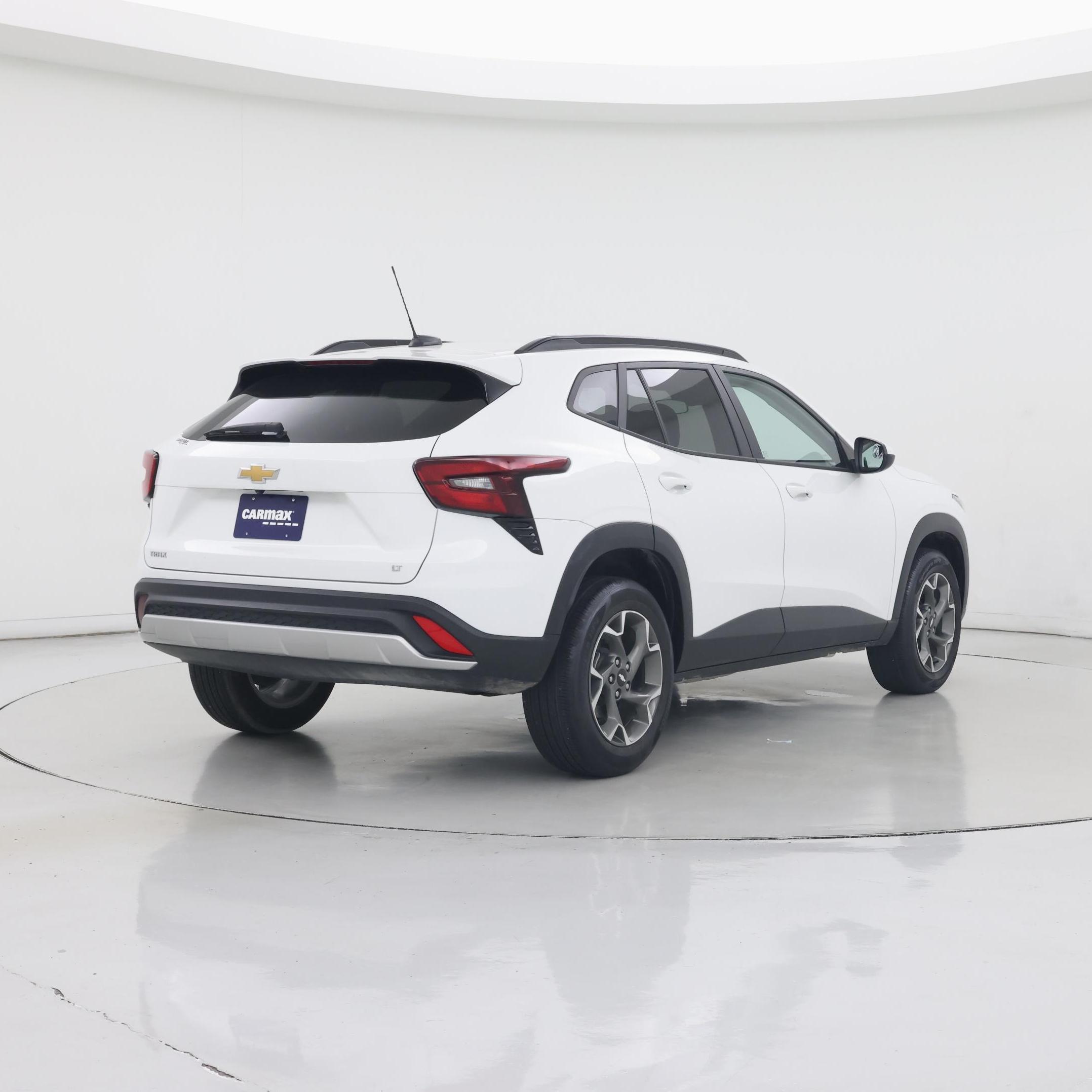Thumbnail: 2024 Chevrolet Trax - 8