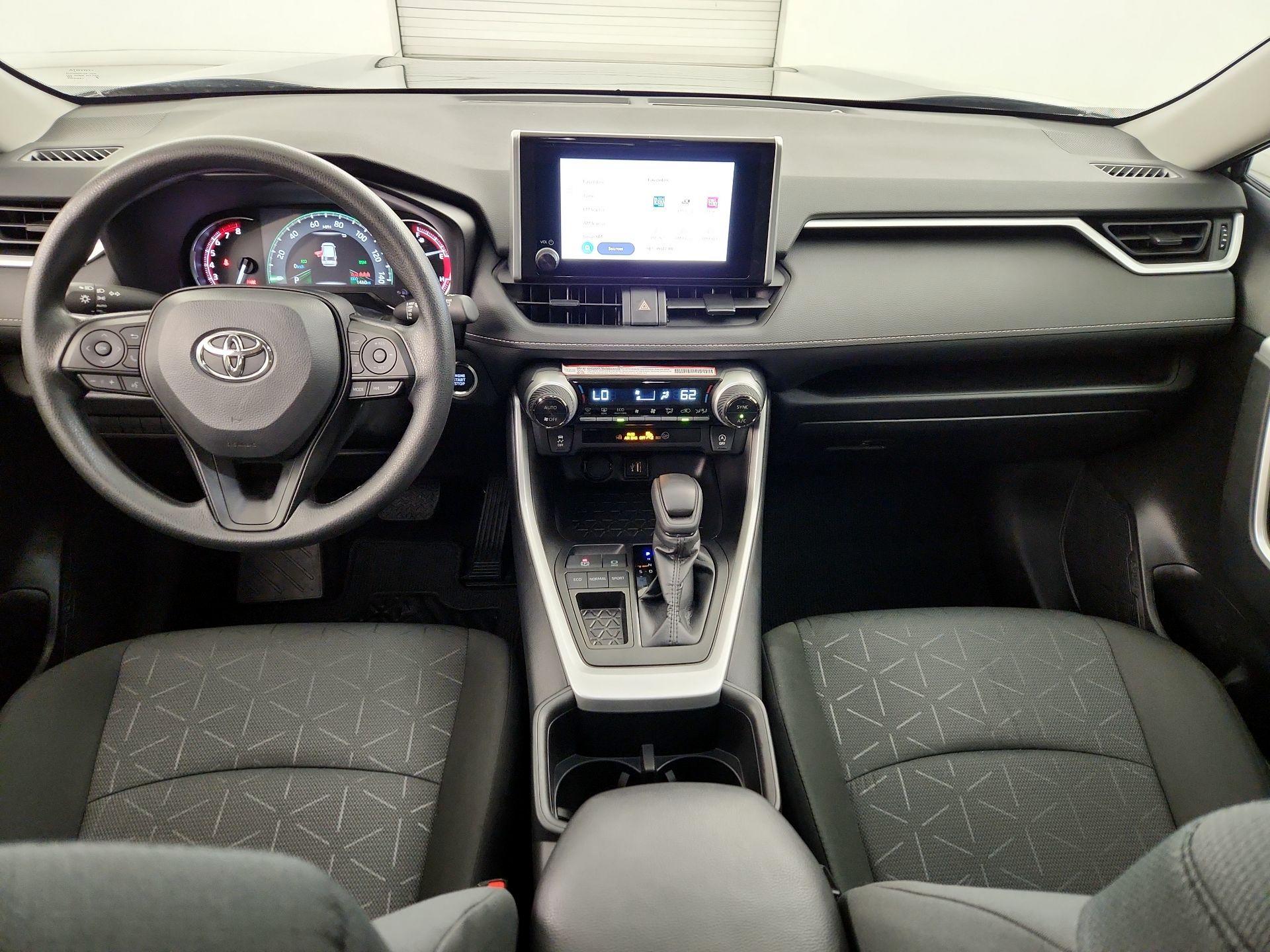 Thumbnail: 2025 Toyota RAV4 - 9