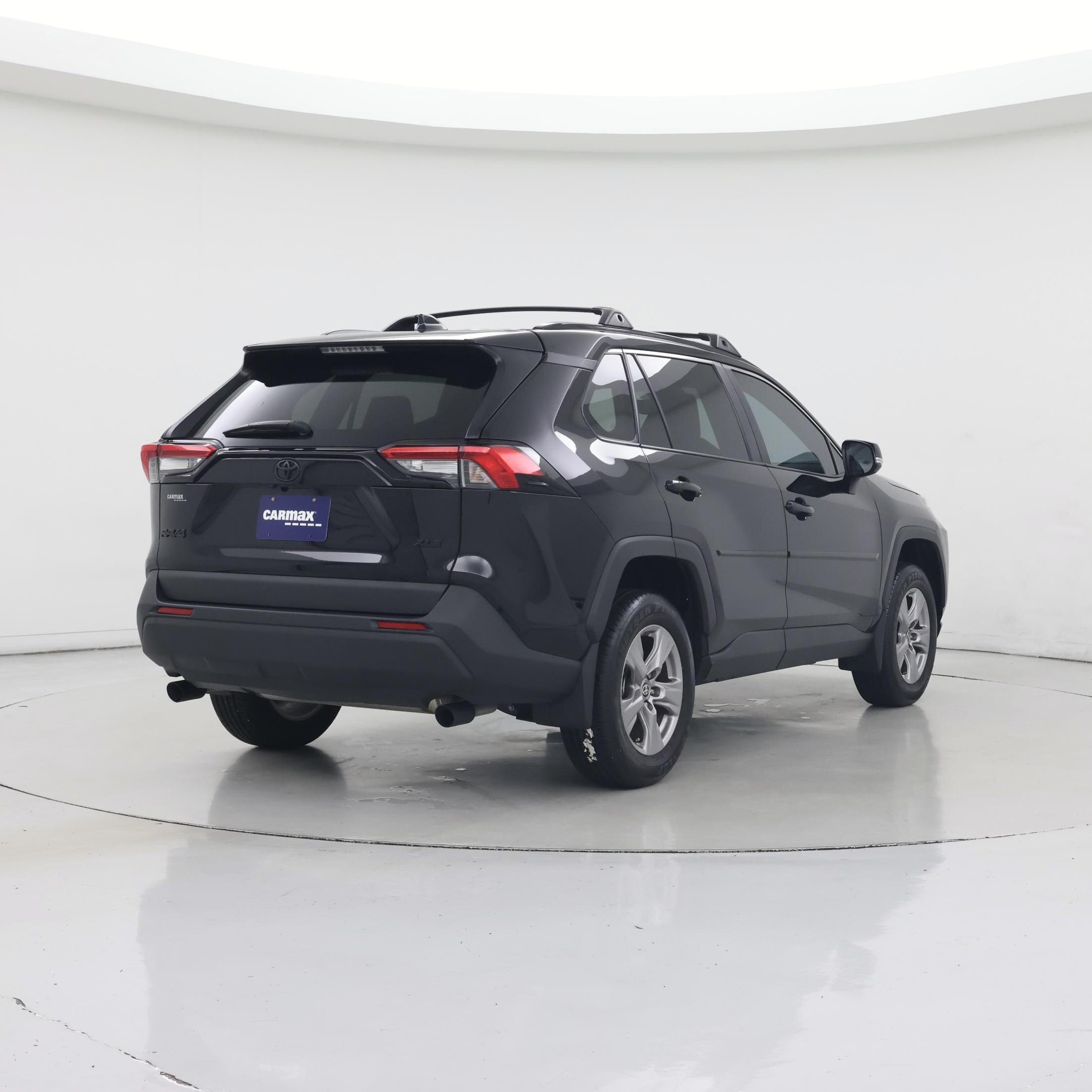 Thumbnail: 2025 Toyota RAV4 - 8