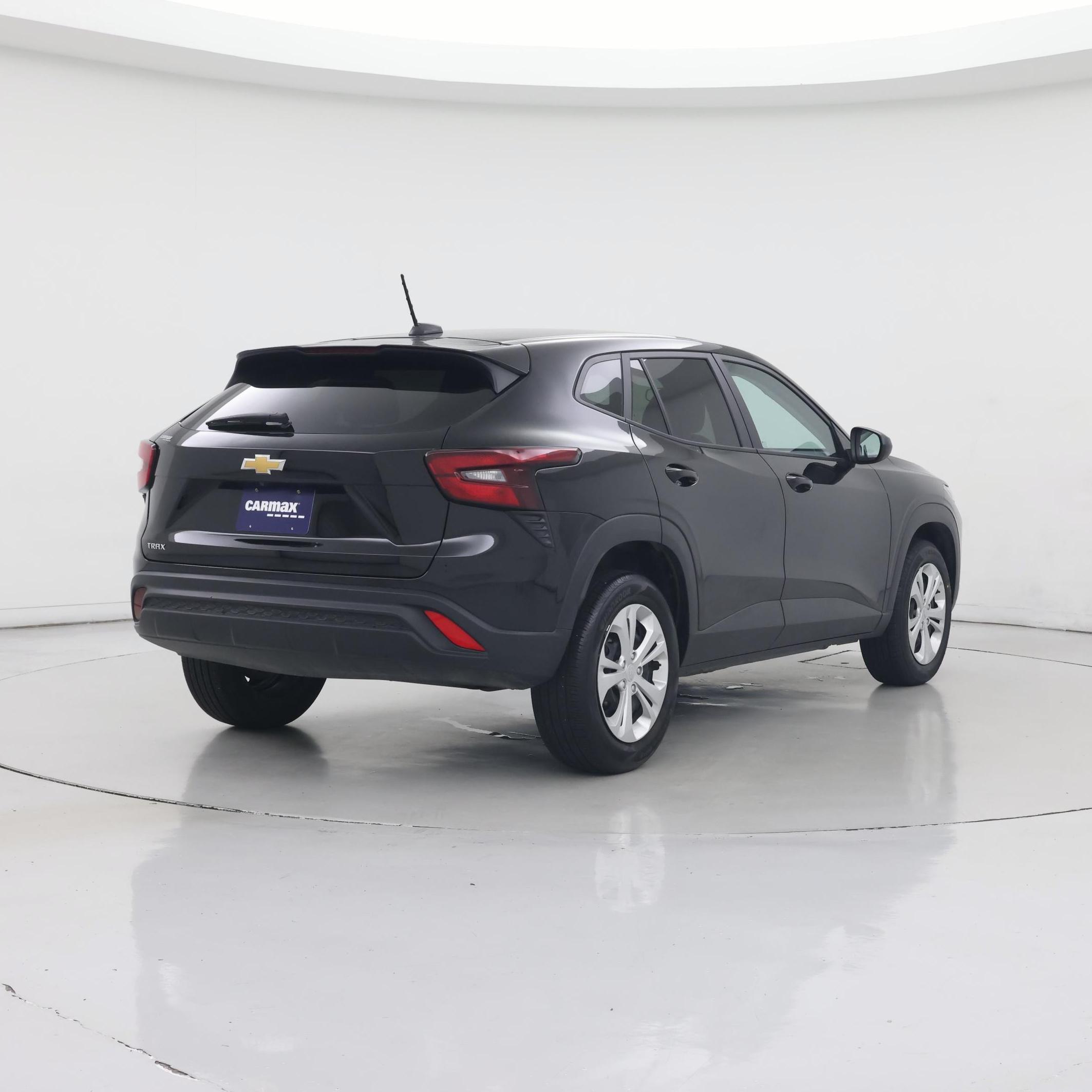 Thumbnail: 2025 Chevrolet Trax - 8