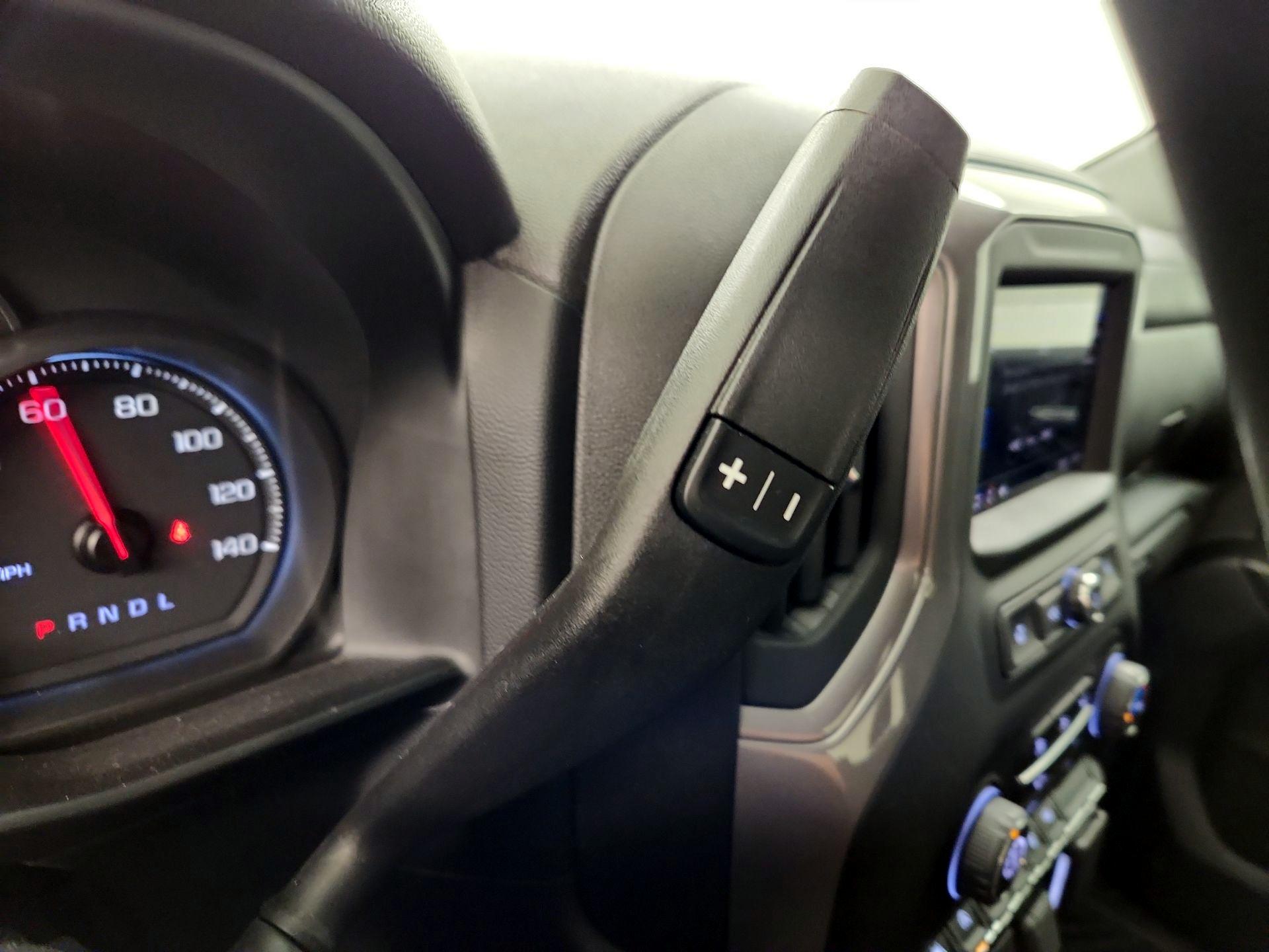 Thumbnail: 2022 Chevrolet Silverado 1500 - 17