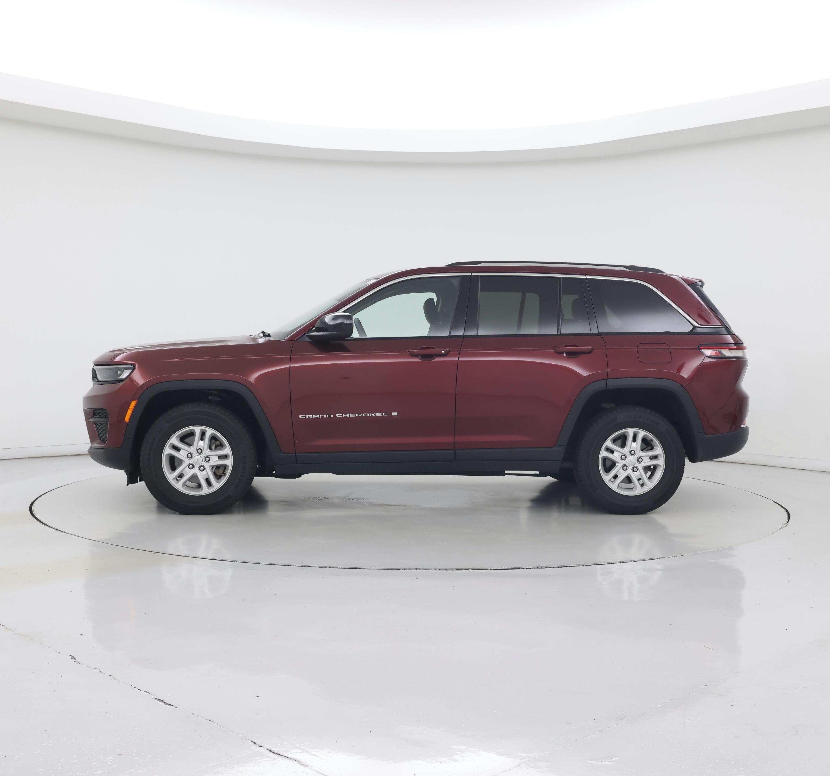 Thumbnail: 2023 Jeep Grand Cherokee - 3