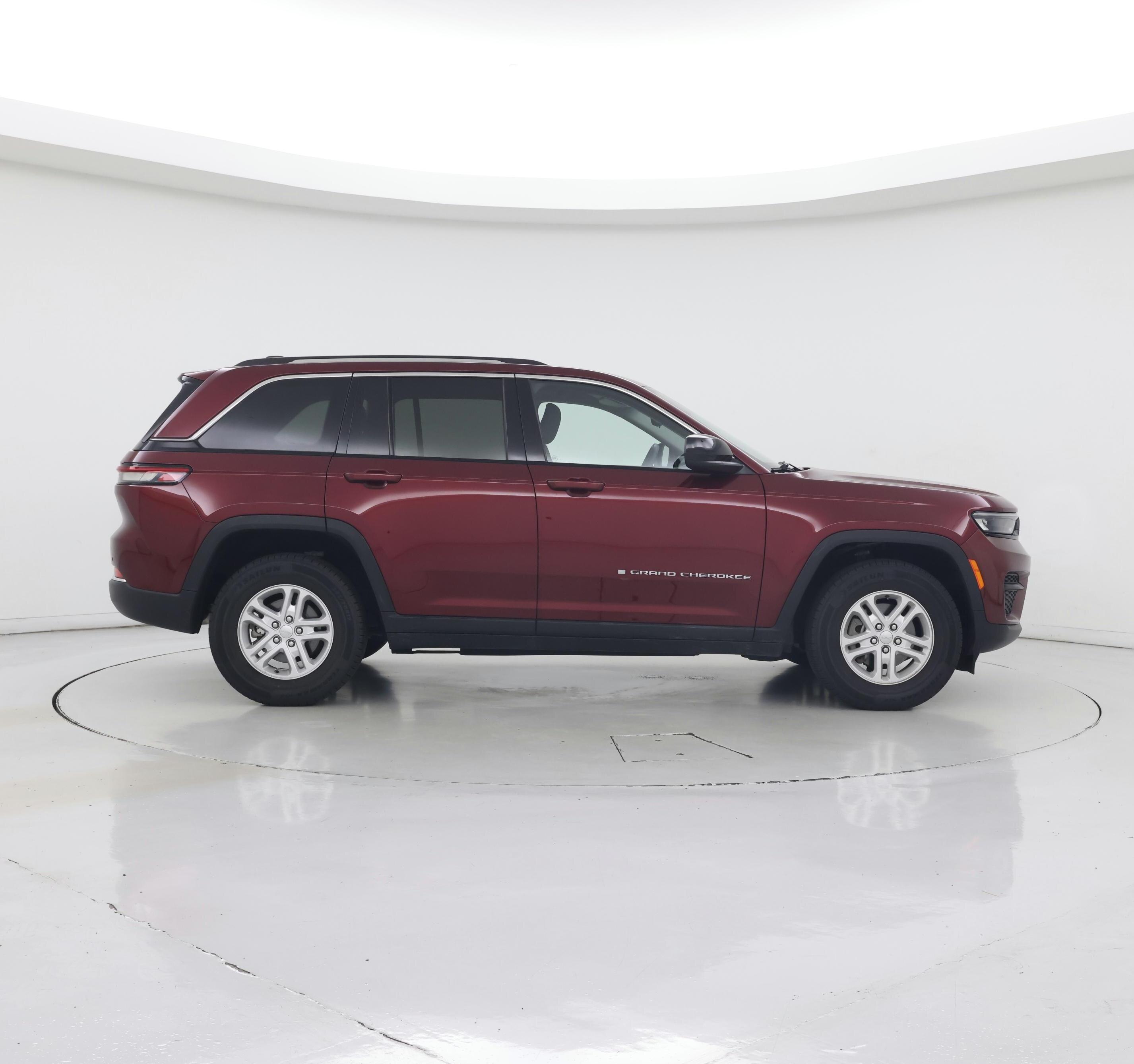 Thumbnail: 2023 Jeep Grand Cherokee - 7