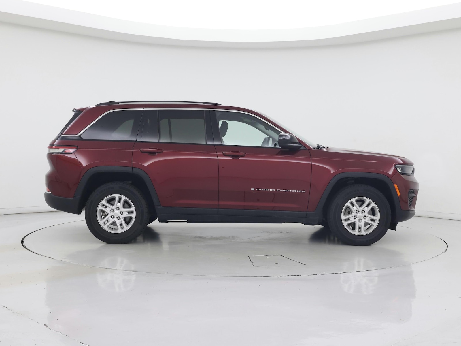2023 Jeep Grand Cherokee Laredo - Photo 8