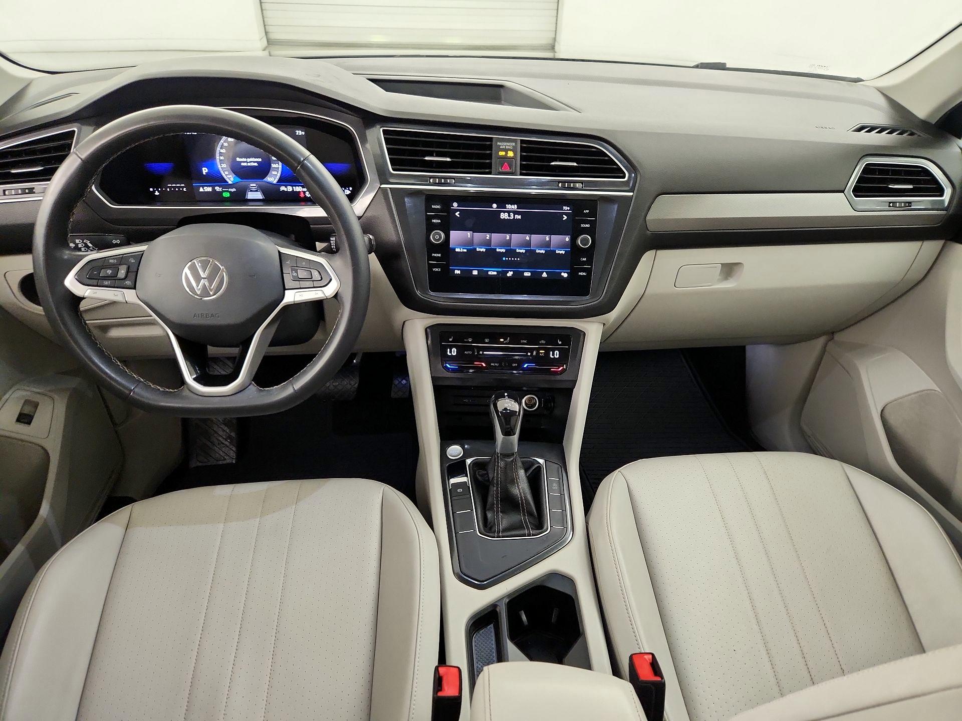 Thumbnail: 2024 Volkswagen Tiguan - 9