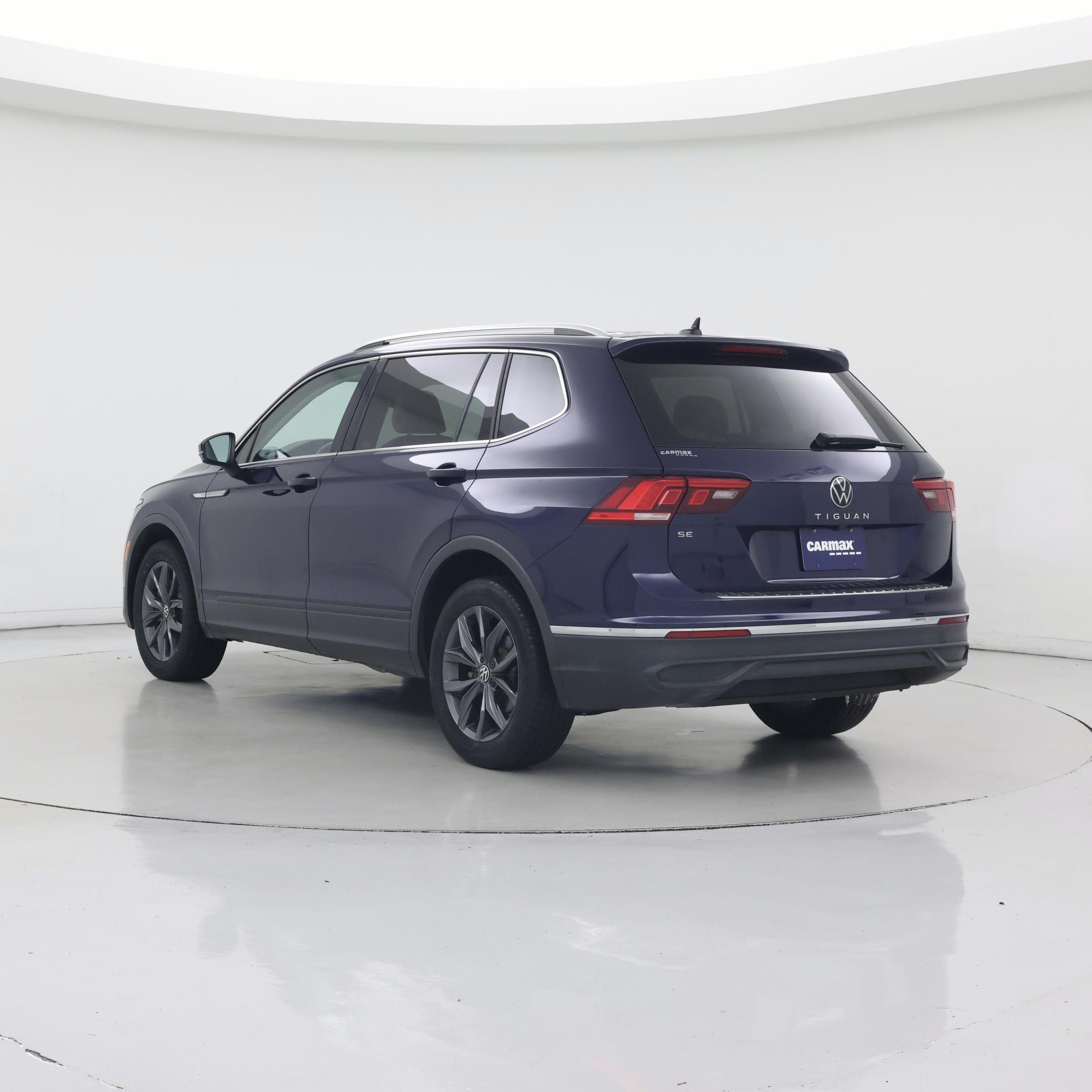 Thumbnail: 2024 Volkswagen Tiguan - 2
