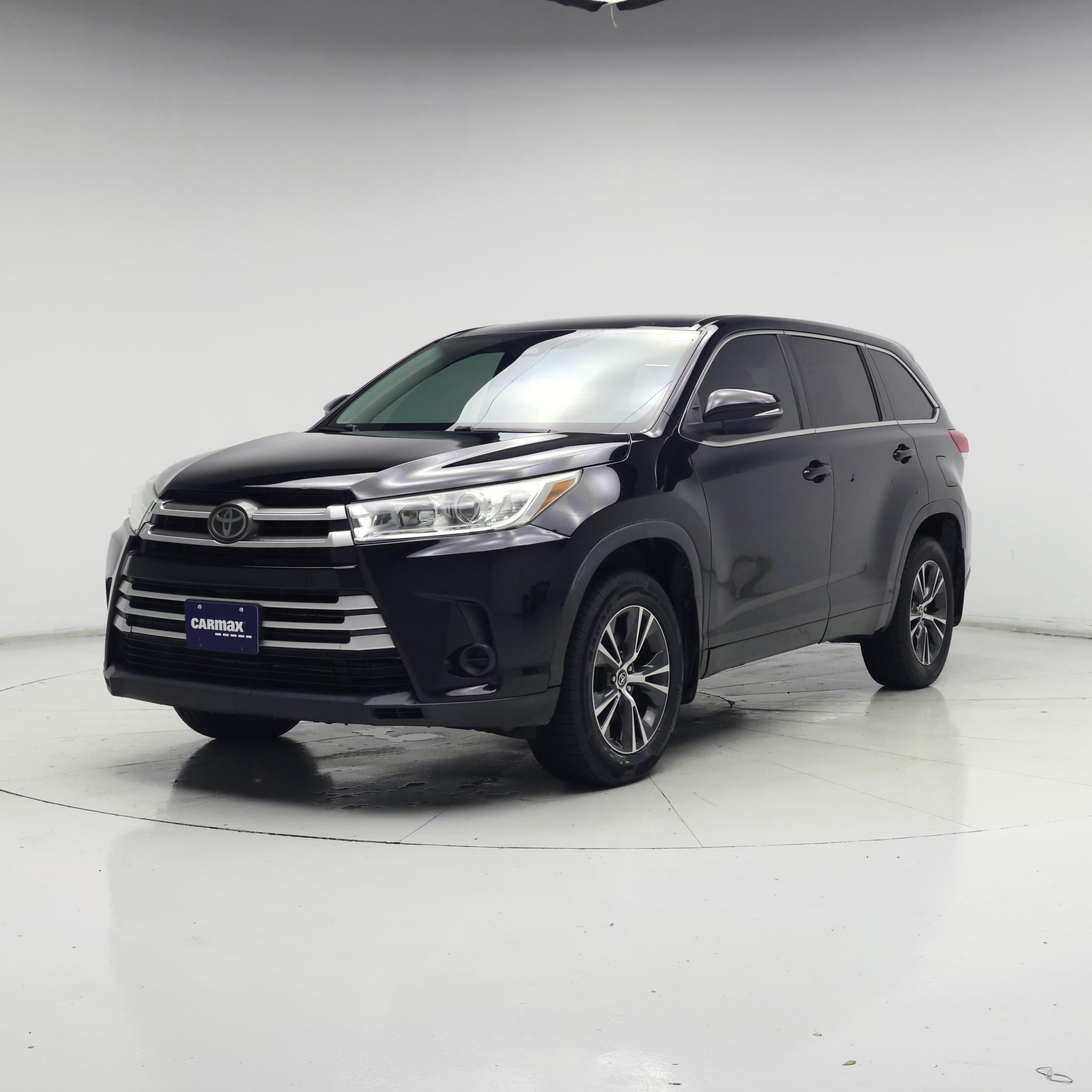 Thumbnail: 2018 Toyota Highlander - 4