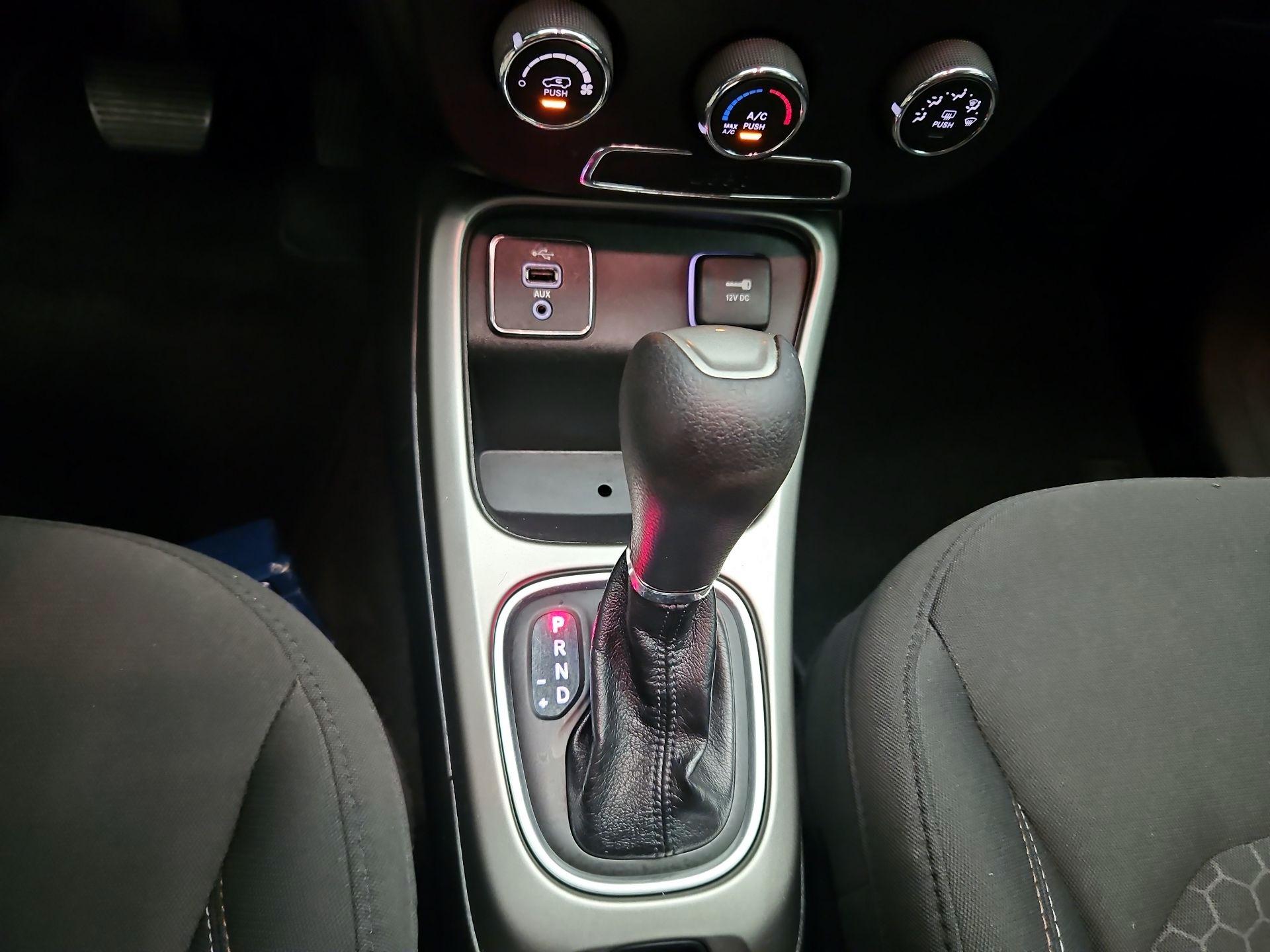 Thumbnail: 2018 Jeep Compass - 17