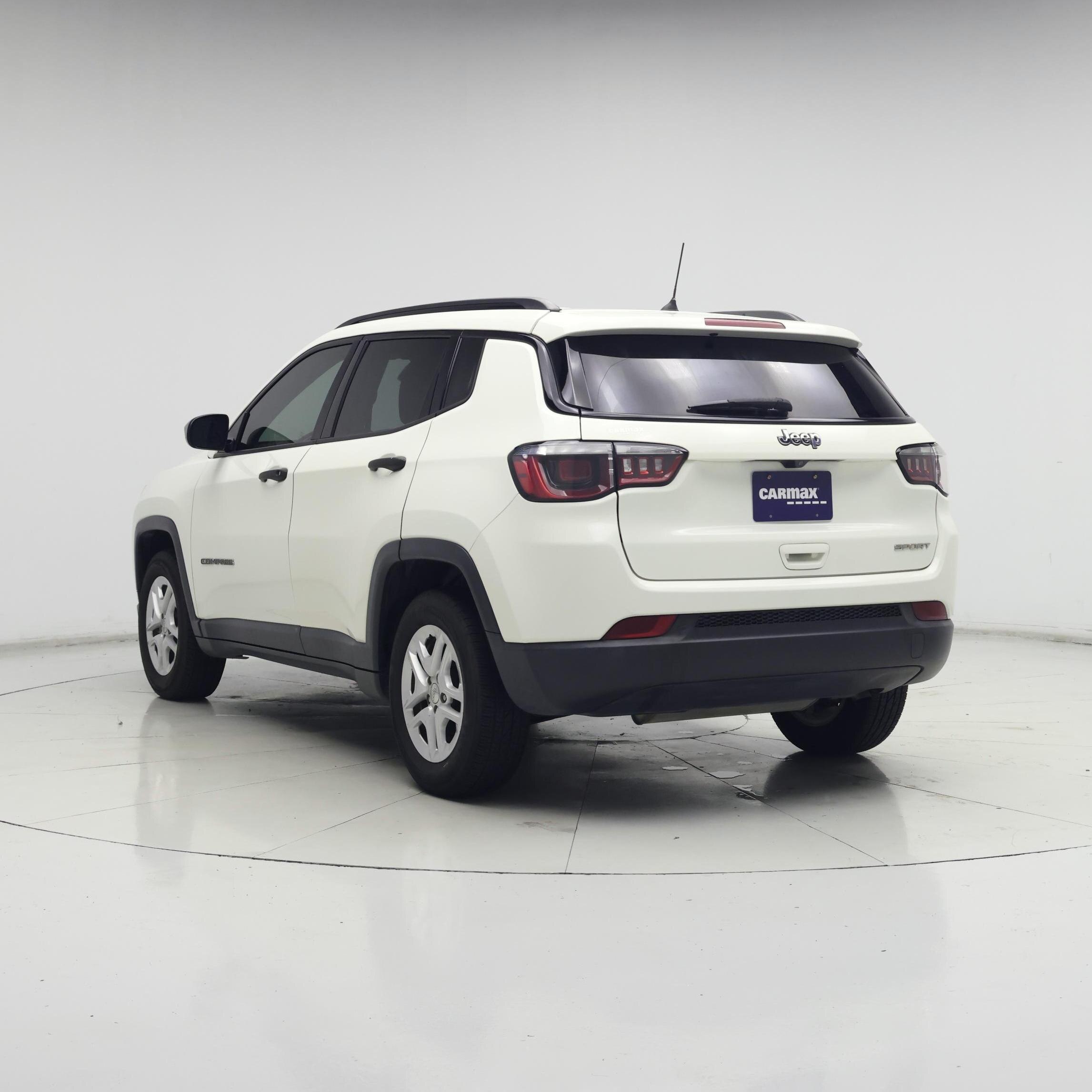 Thumbnail: 2018 Jeep Compass - 2
