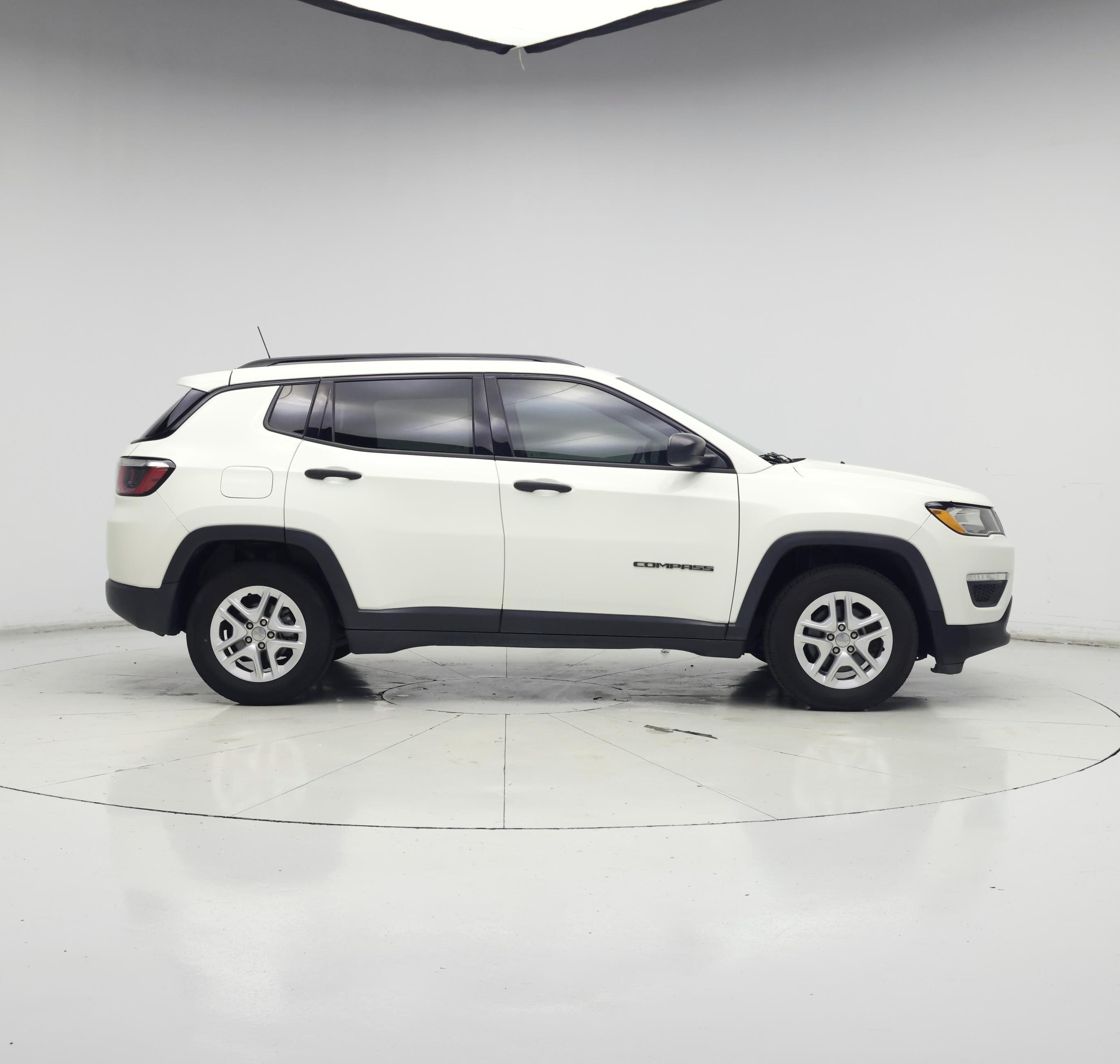 Thumbnail: 2018 Jeep Compass - 7