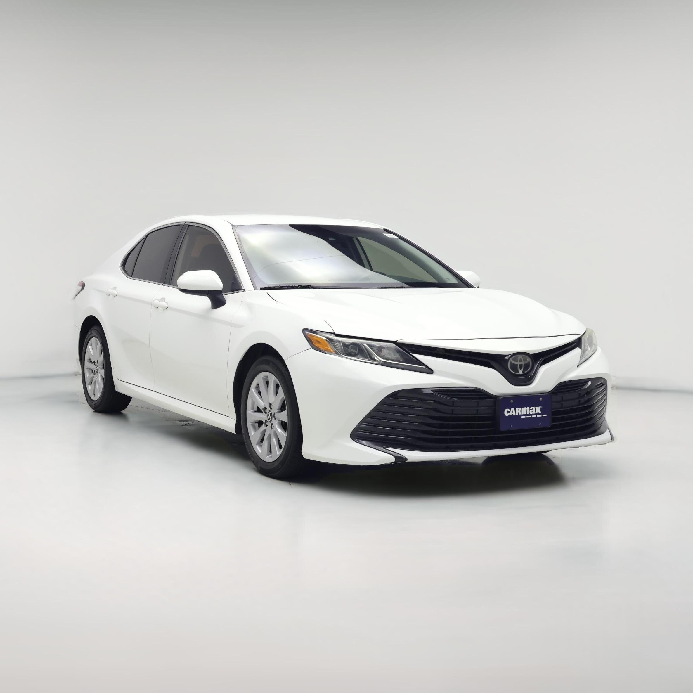 Thumbnail: 2019 Toyota Camry - 1