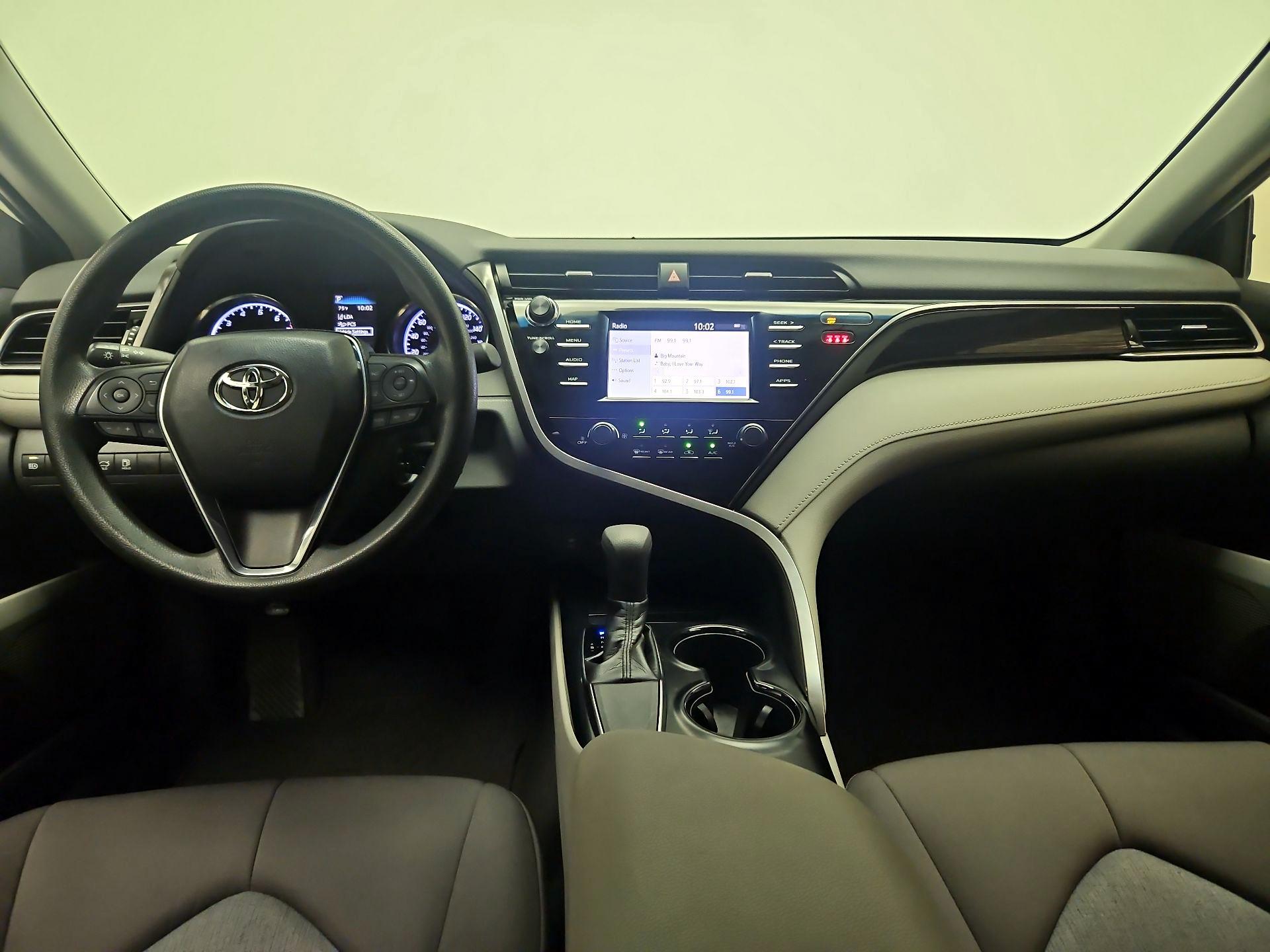 Thumbnail: 2019 Toyota Camry - 9