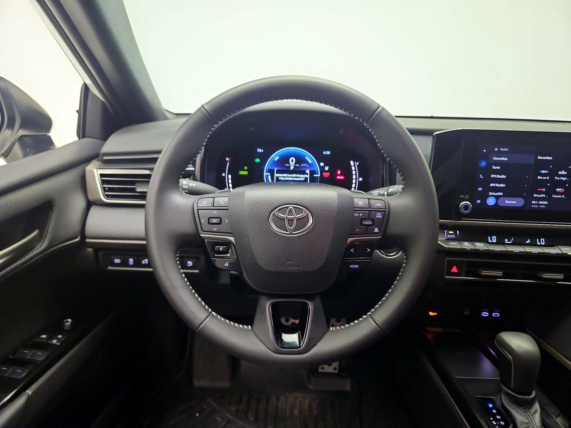 Thumbnail: 2025 Toyota Camry - 10
