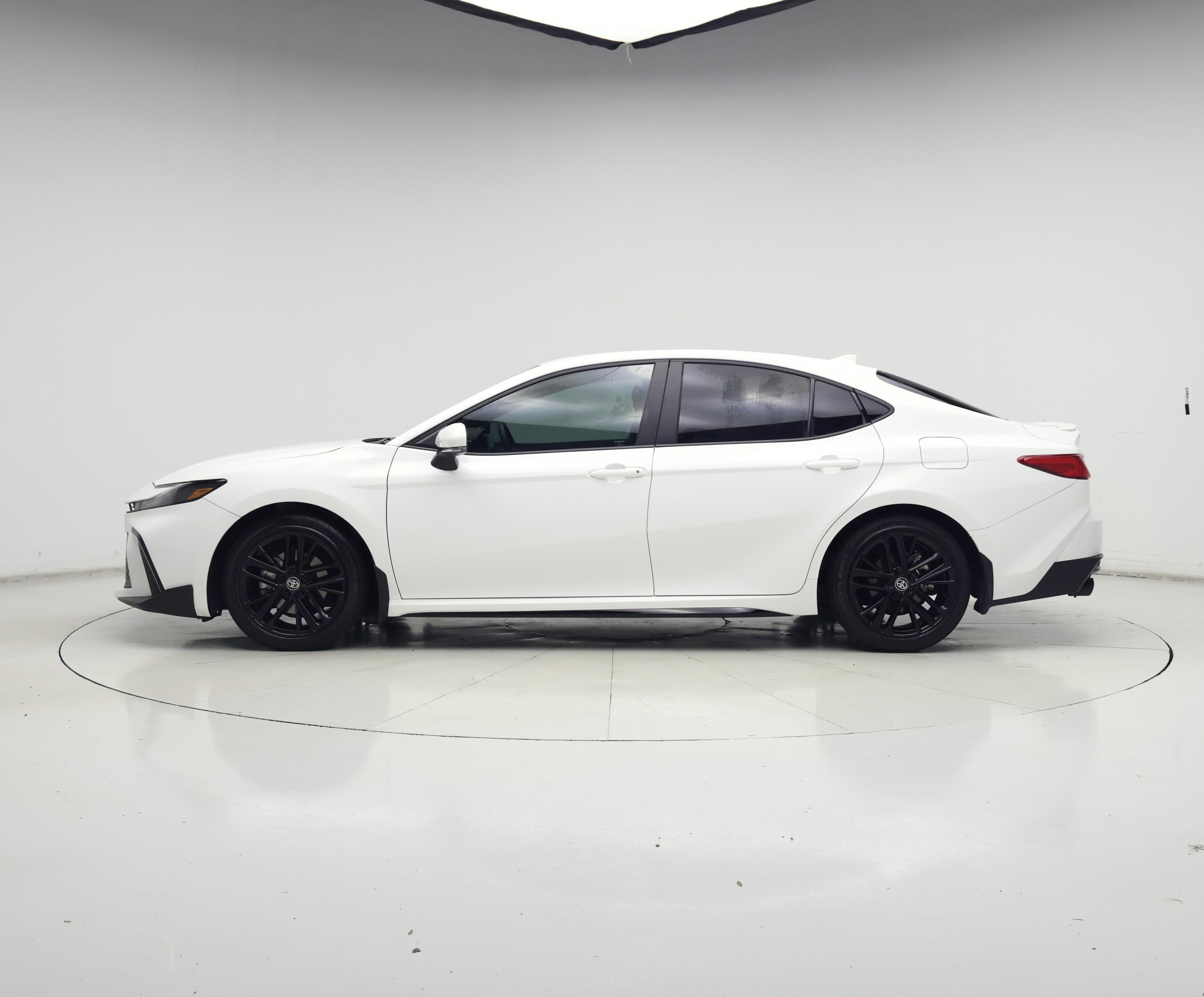 Thumbnail: 2025 Toyota Camry - 3