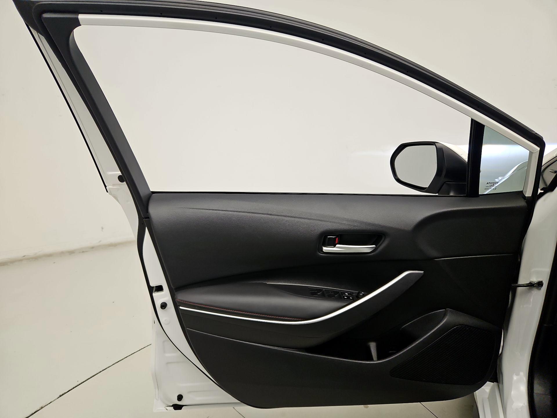 Thumbnail: 2024 Toyota Corolla - 12