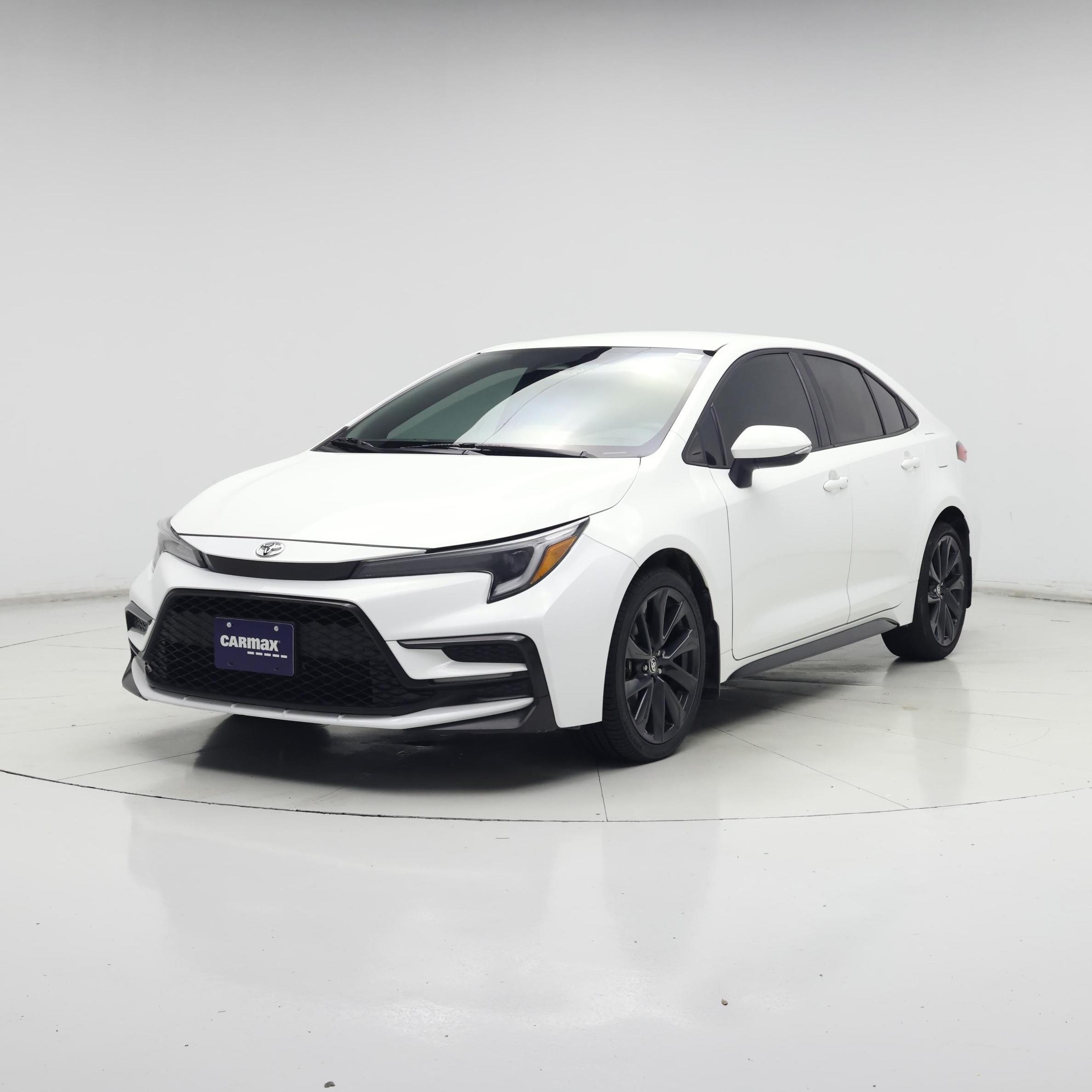 Thumbnail: 2024 Toyota Corolla - 4