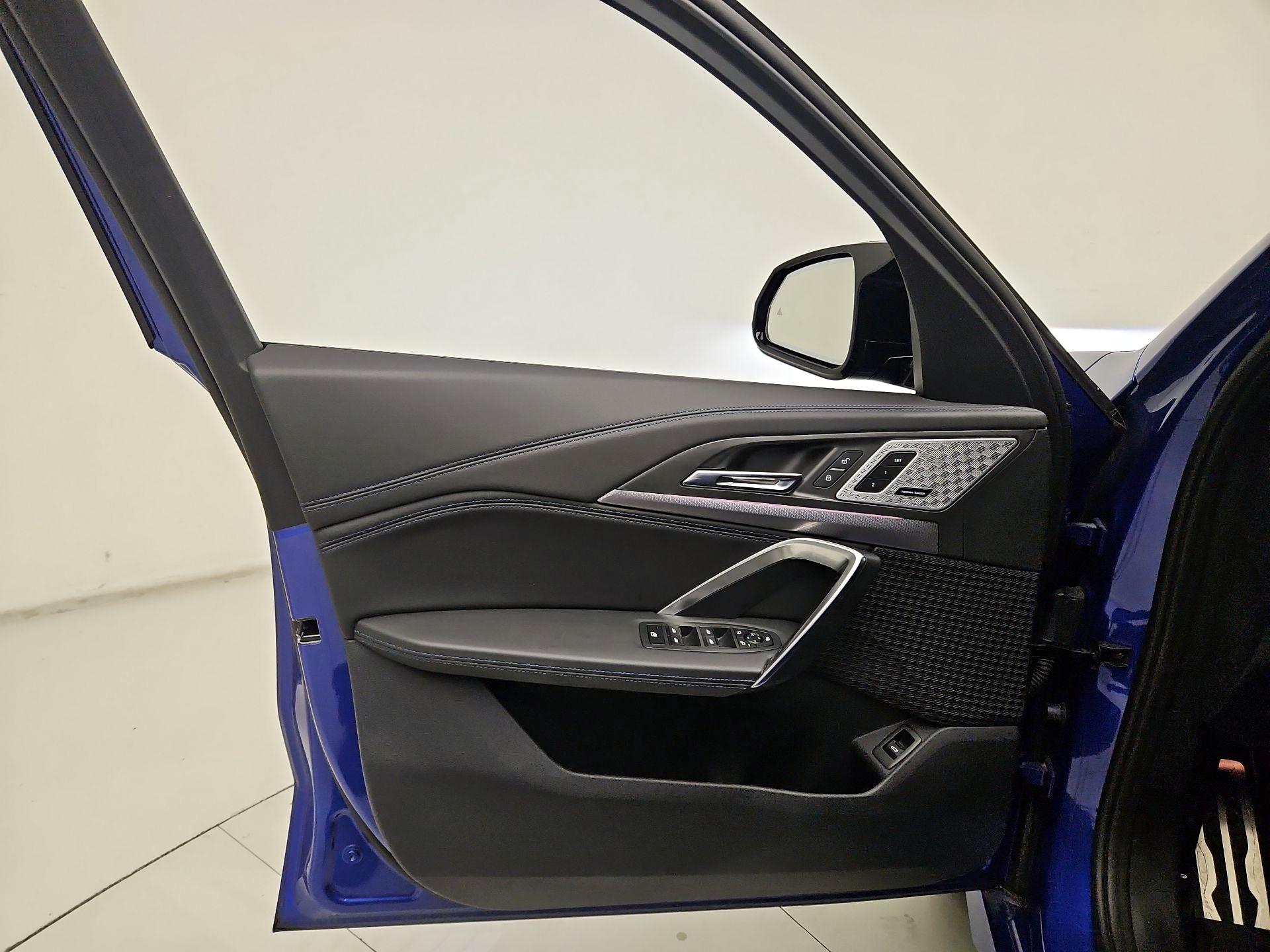 Thumbnail: 2024 BMW X1 - 12