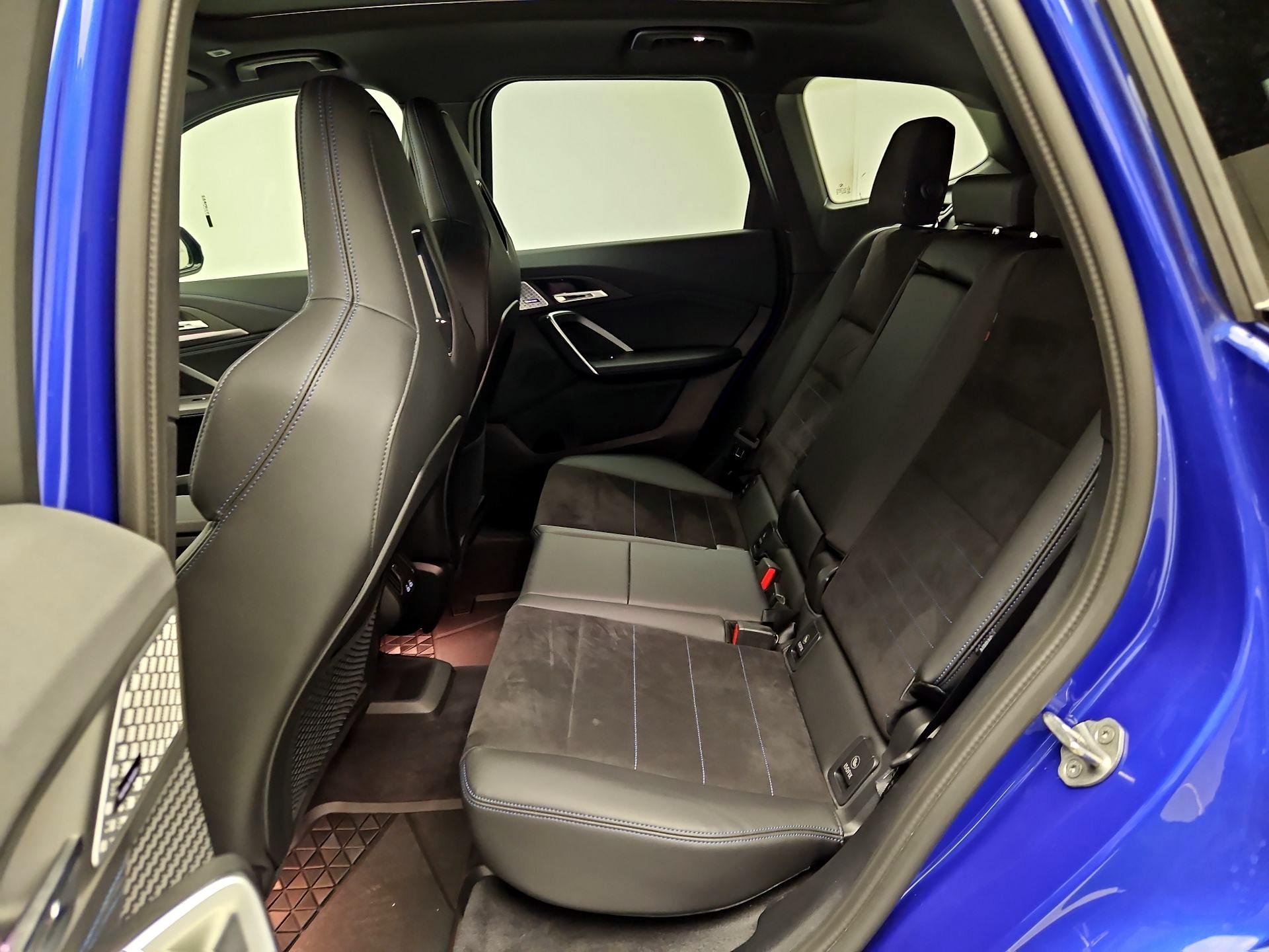 Thumbnail: 2024 BMW X1 - 17