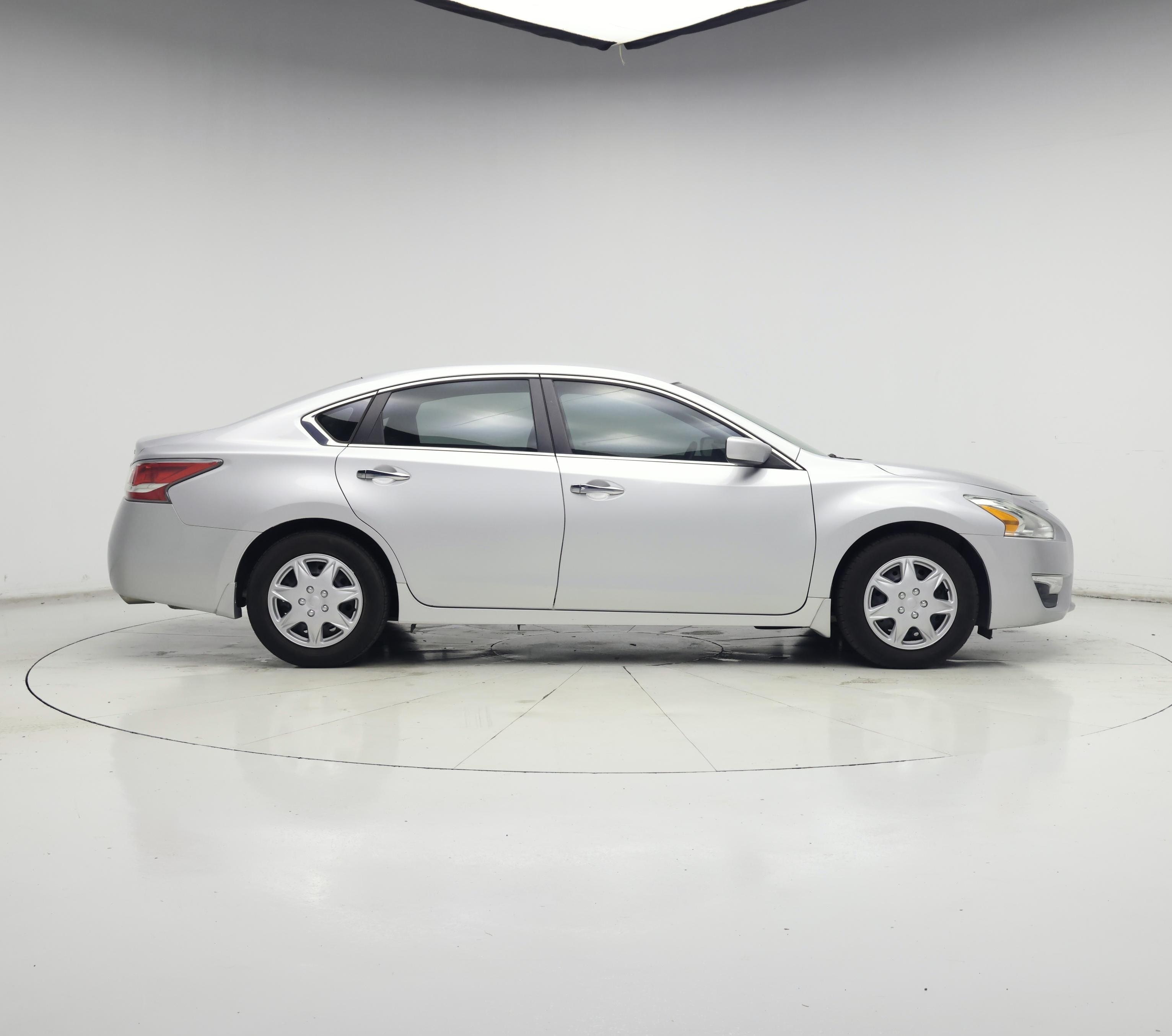 Thumbnail: 2015 Nissan Altima - 7