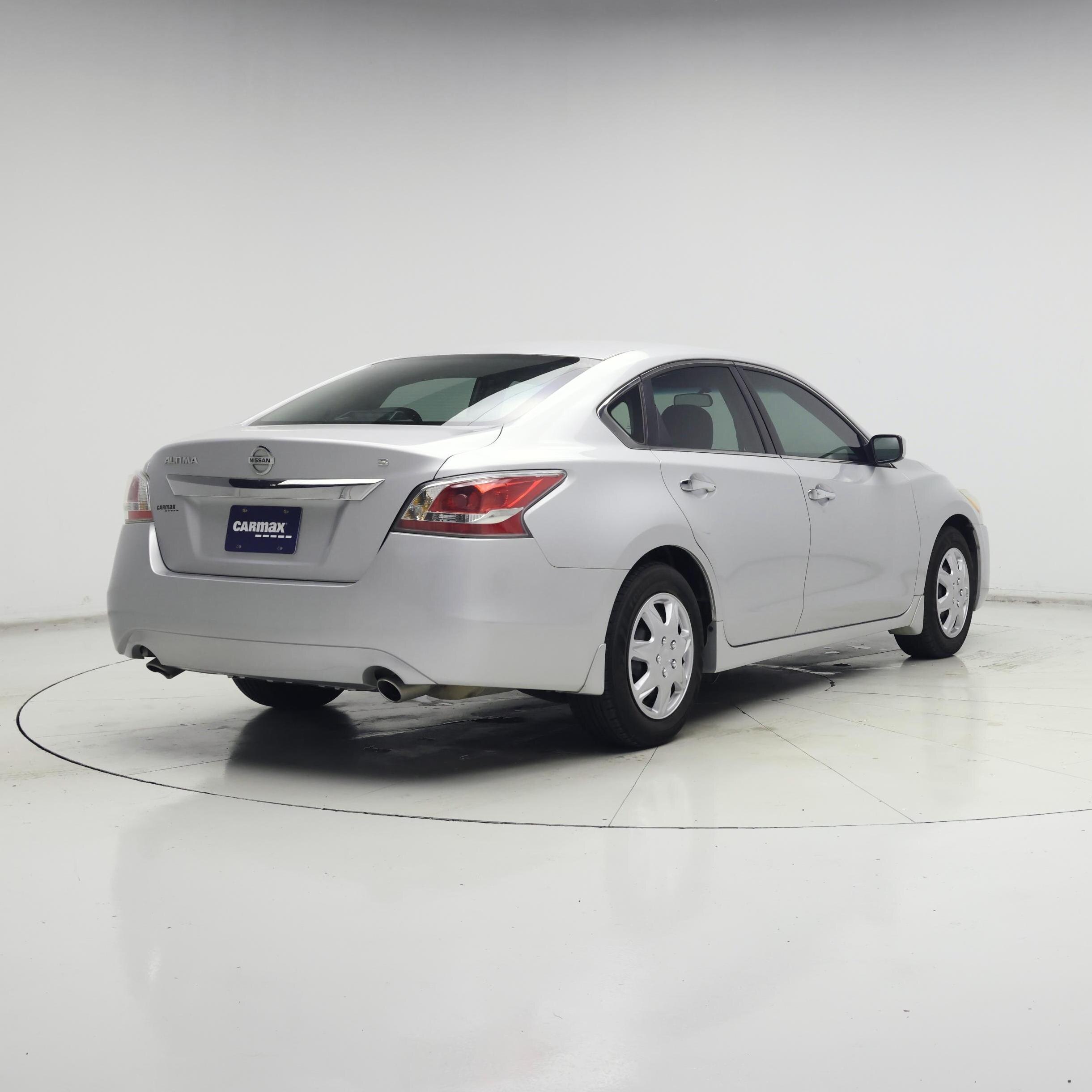 Thumbnail: 2015 Nissan Altima - 8