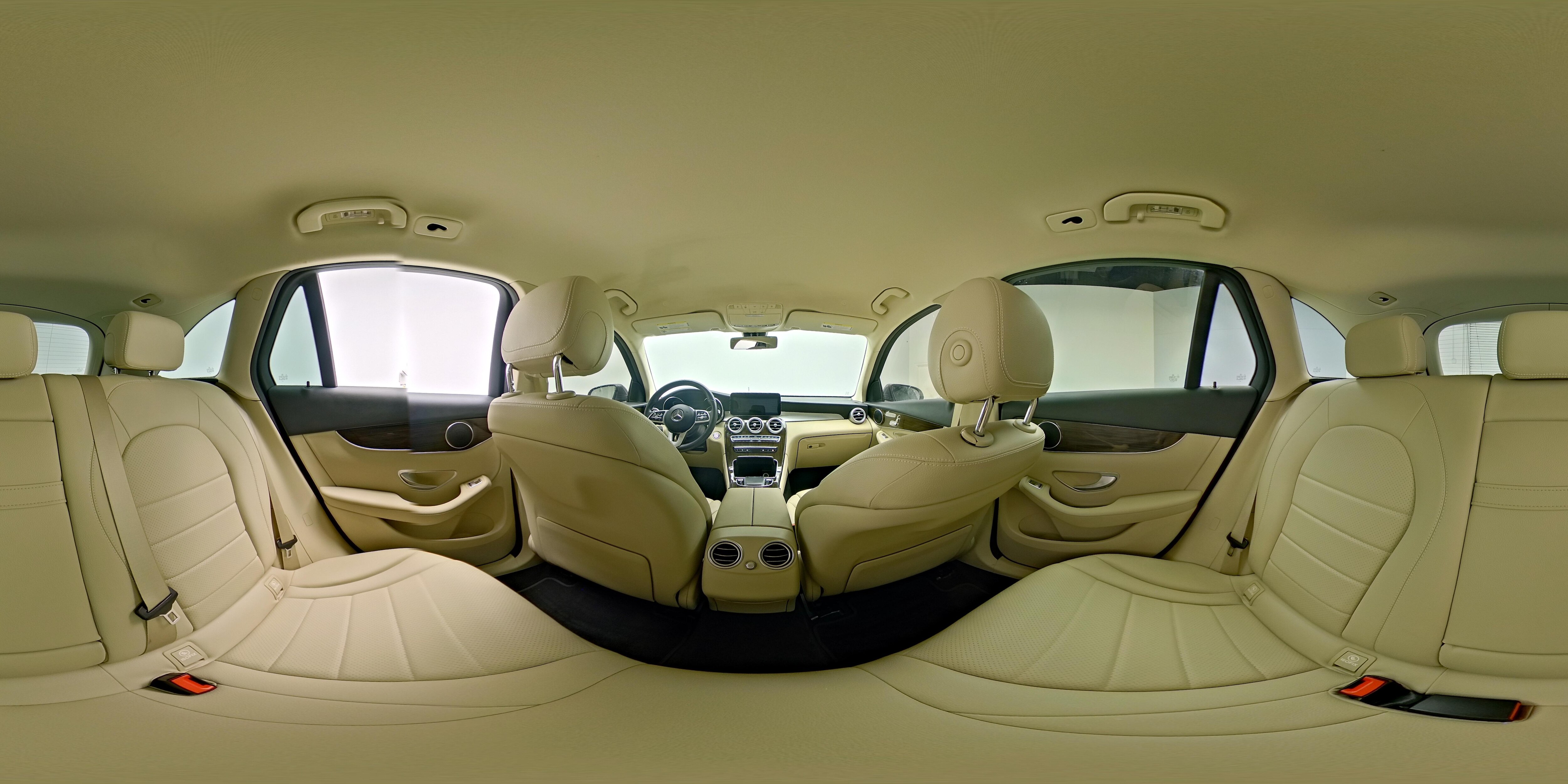 2021 Mercedes-Benz GLC GLC300 - Photo 25