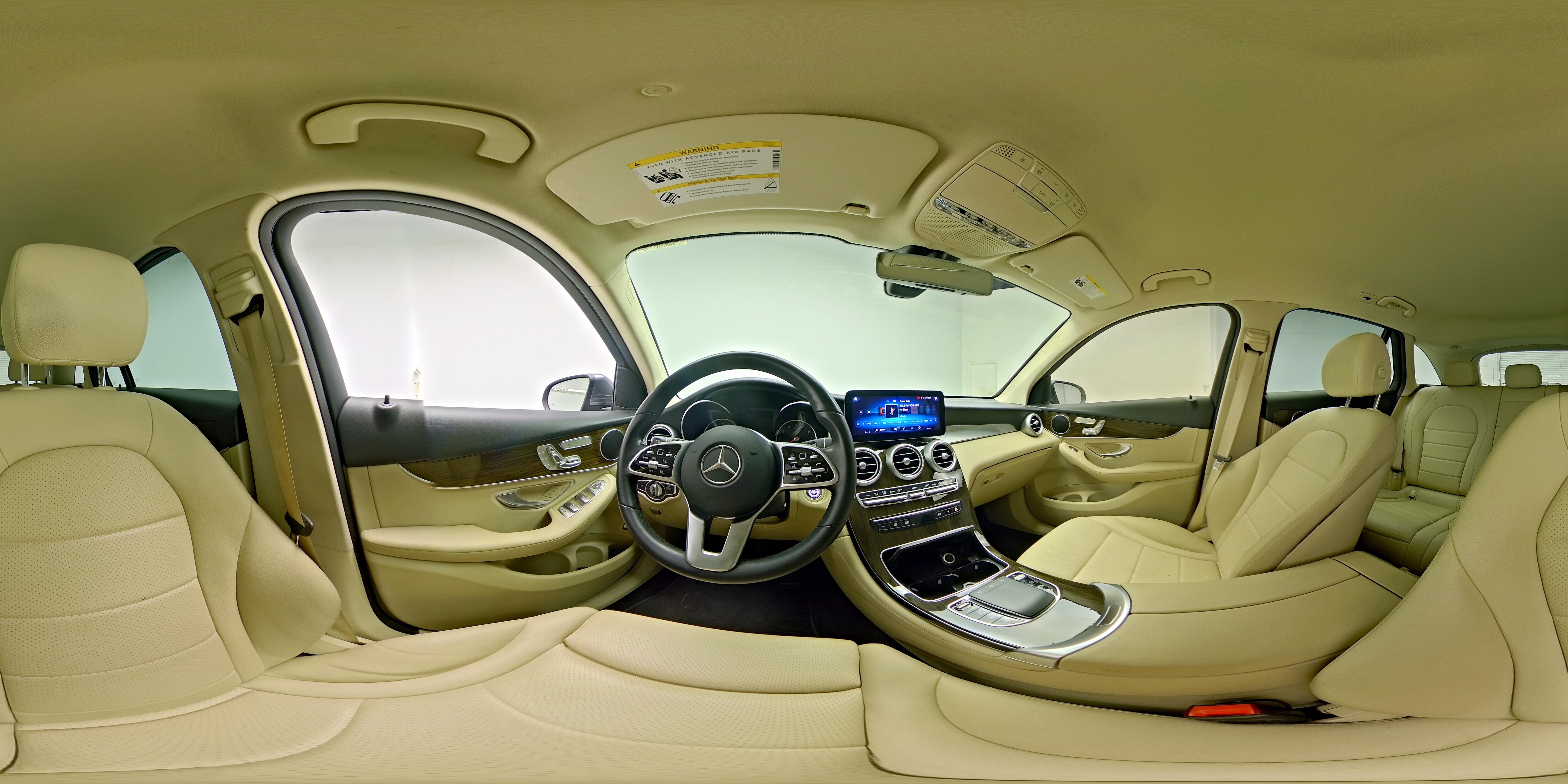 2021 Mercedes-Benz GLC GLC300 - Photo 26