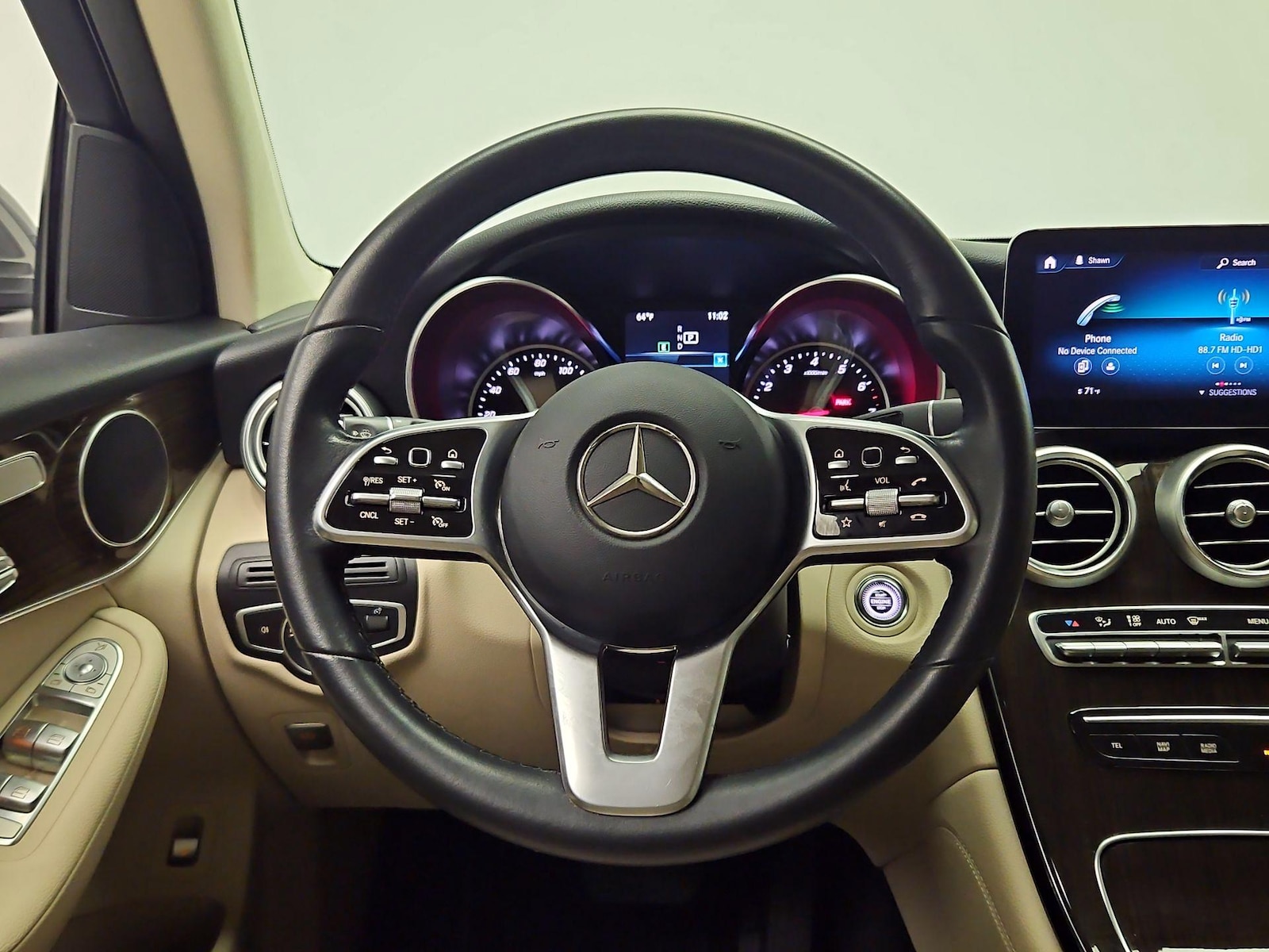 2021 Mercedes-Benz GLC GLC300 - Photo 11