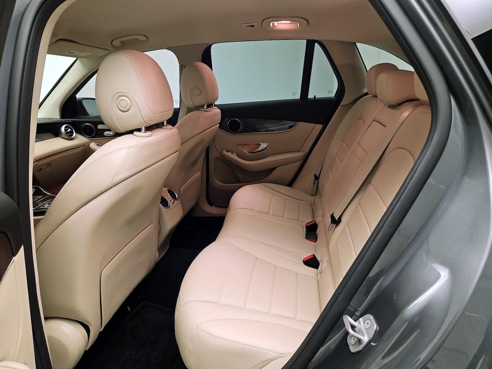 2021 Mercedes-Benz GLC GLC300 - Photo 20