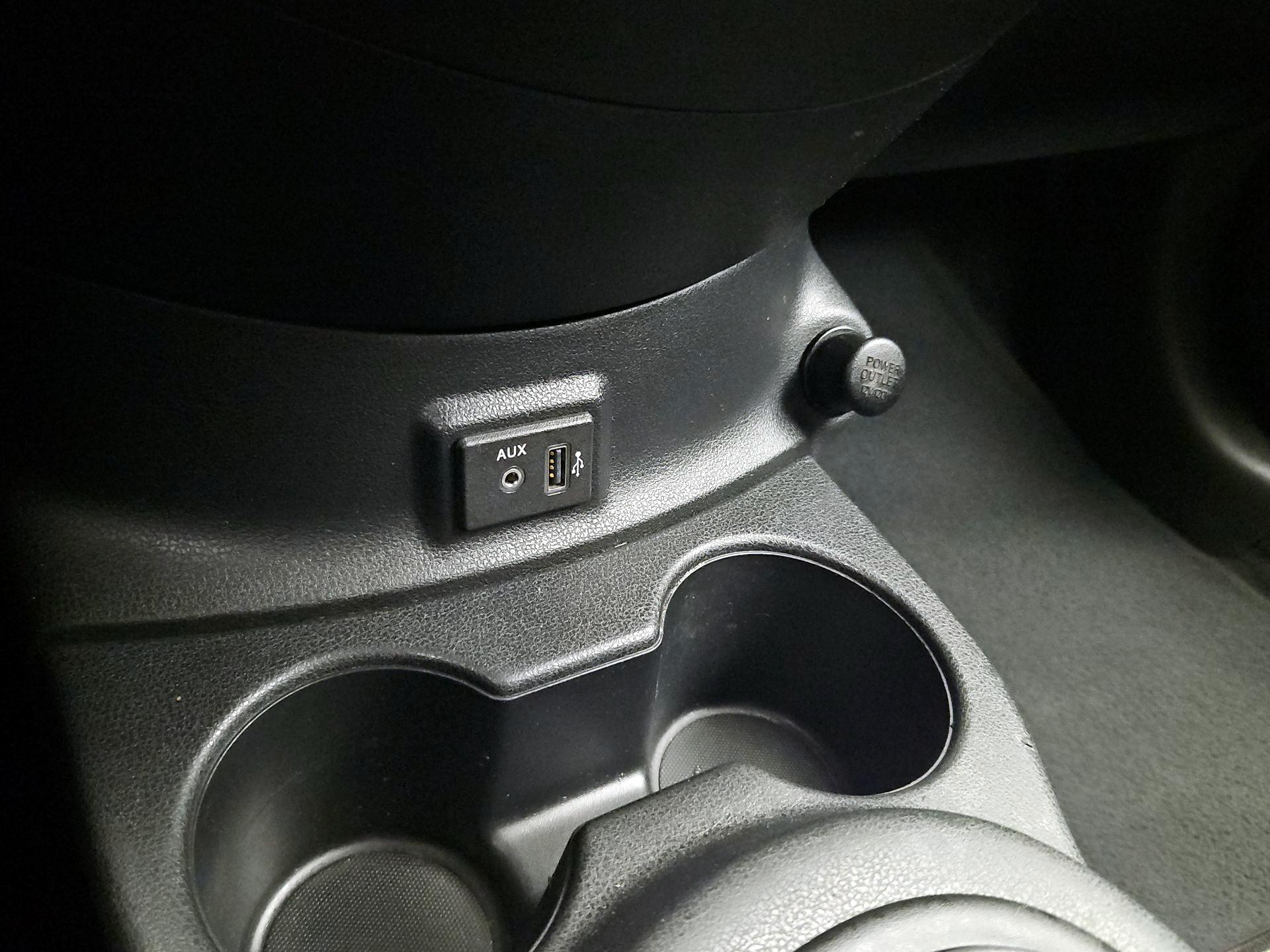 Thumbnail: 2019 Nissan Versa - 18